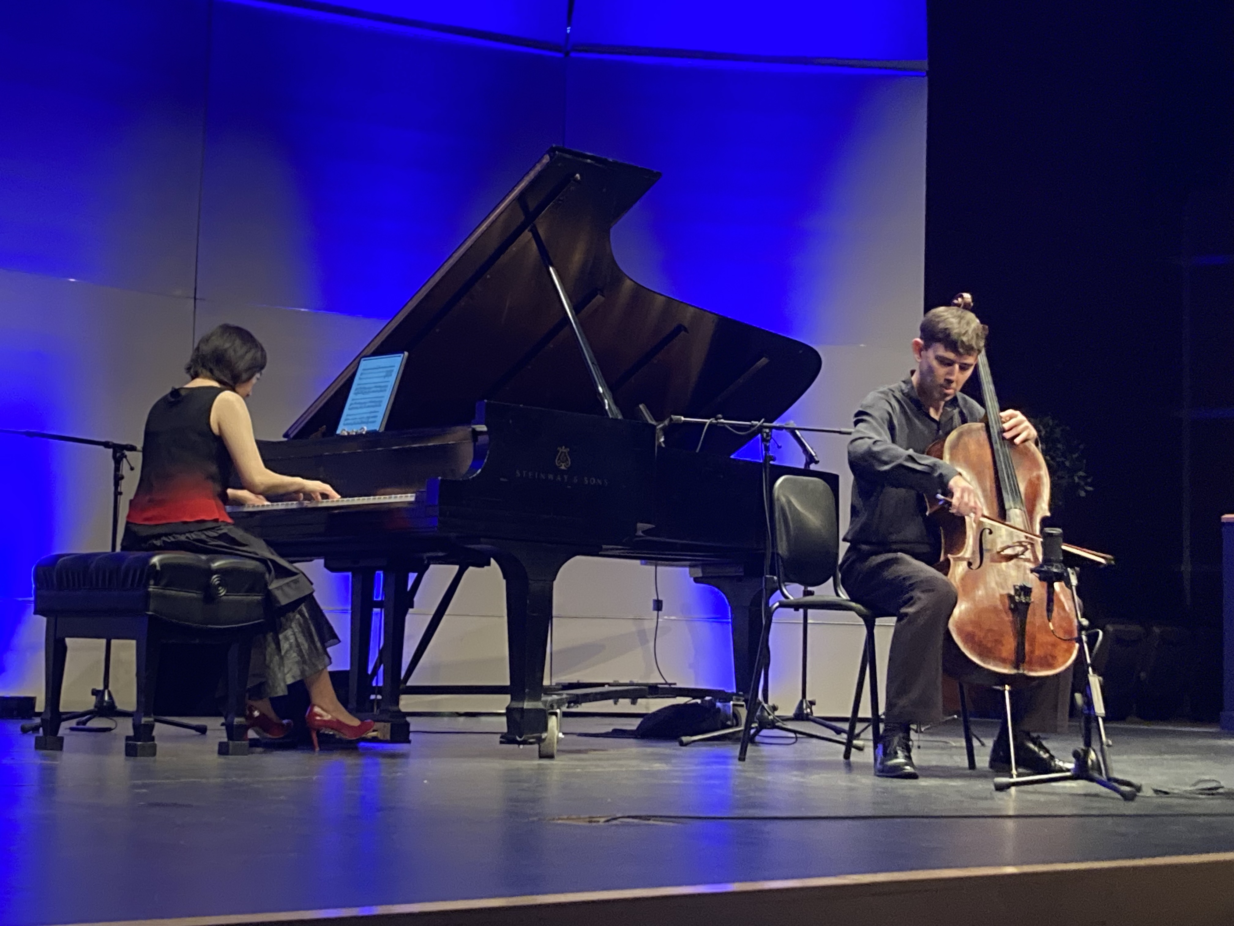 Review: Cellist and composer Clancy Newman beautifully plays 20th and 21st century American music - Vimarsana News