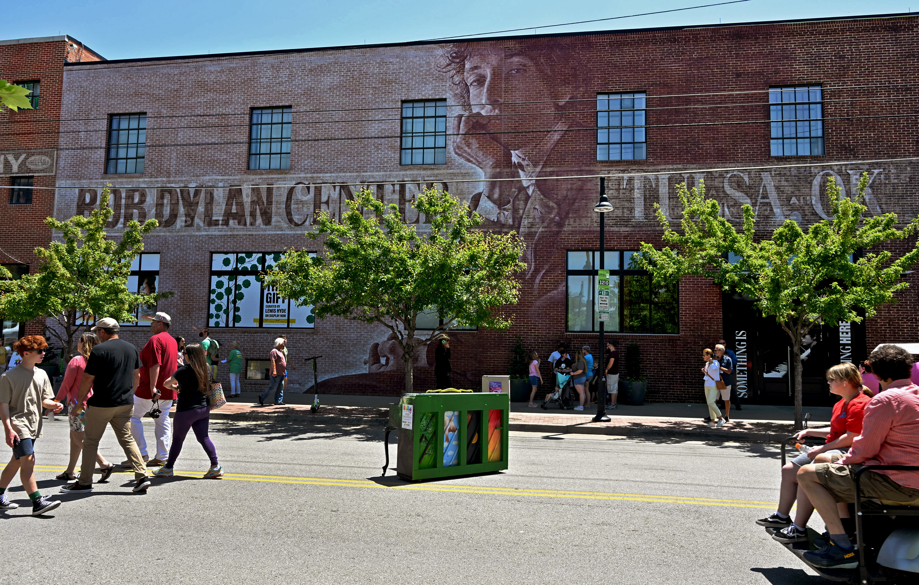 In Tulsa, Bob Dylan Center reconsiders an icon and a city - Vimarsana News