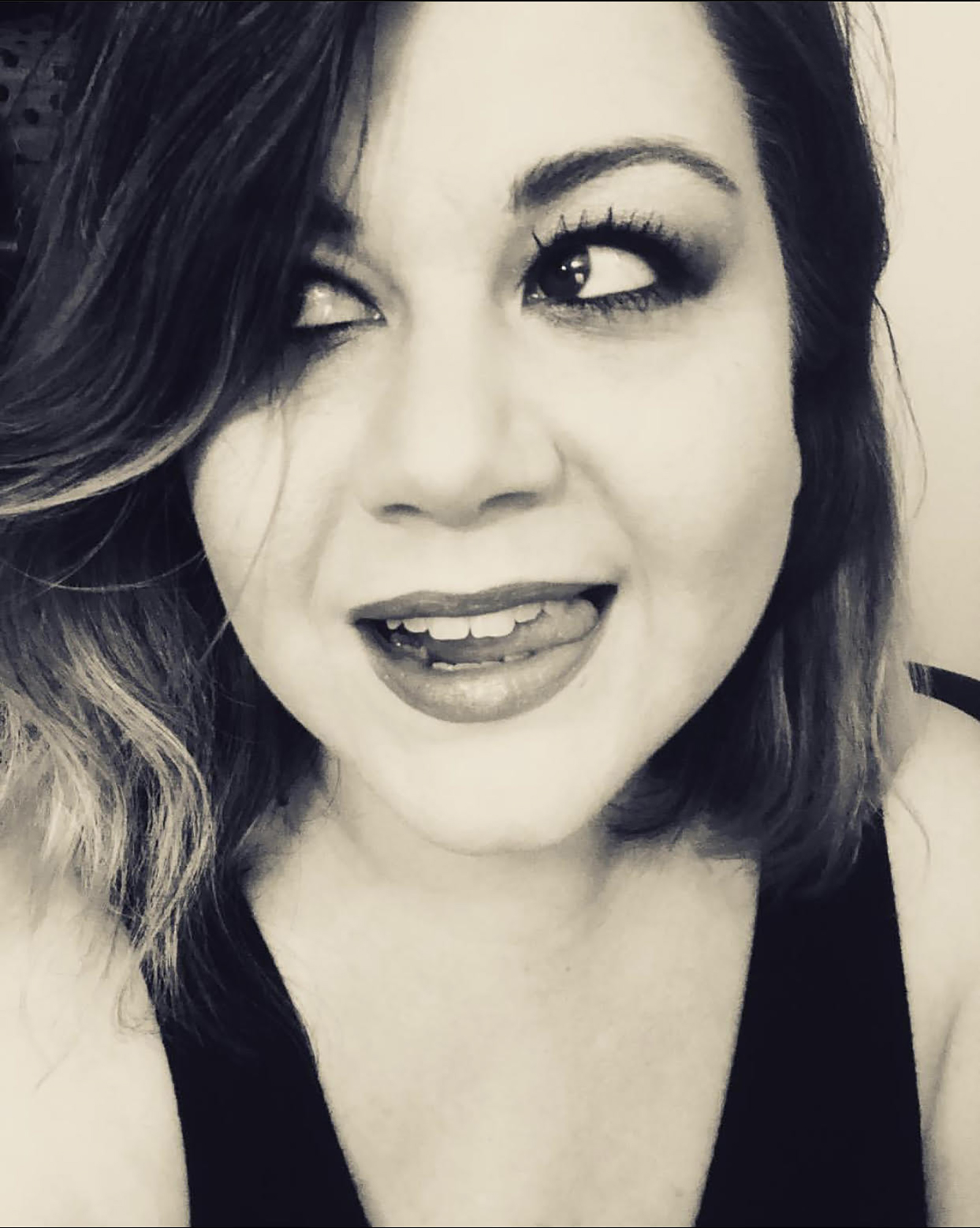 Arts & Culture Newsletter: For local singer-songwriter Lauren Leigh, it's all in the family - Vimarsana News