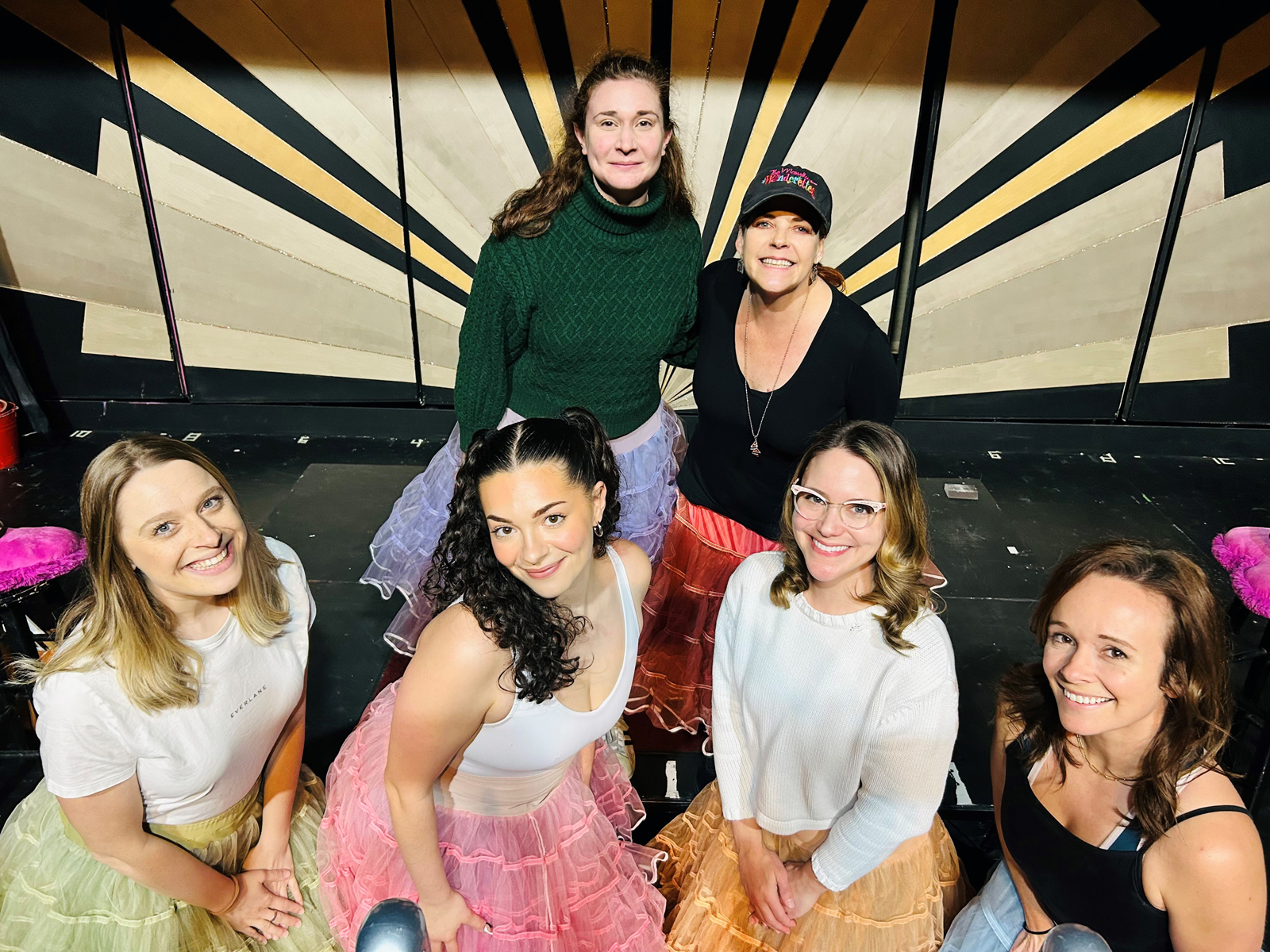 Bets Malone, original star of 'The Marvelous Wonderettes,' directs new production at Welk - Vimarsana News
