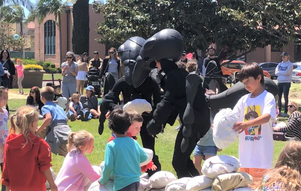 Review: Interactive Without Walls Festival created a sense of community lost during the pandemic - Vimarsana News