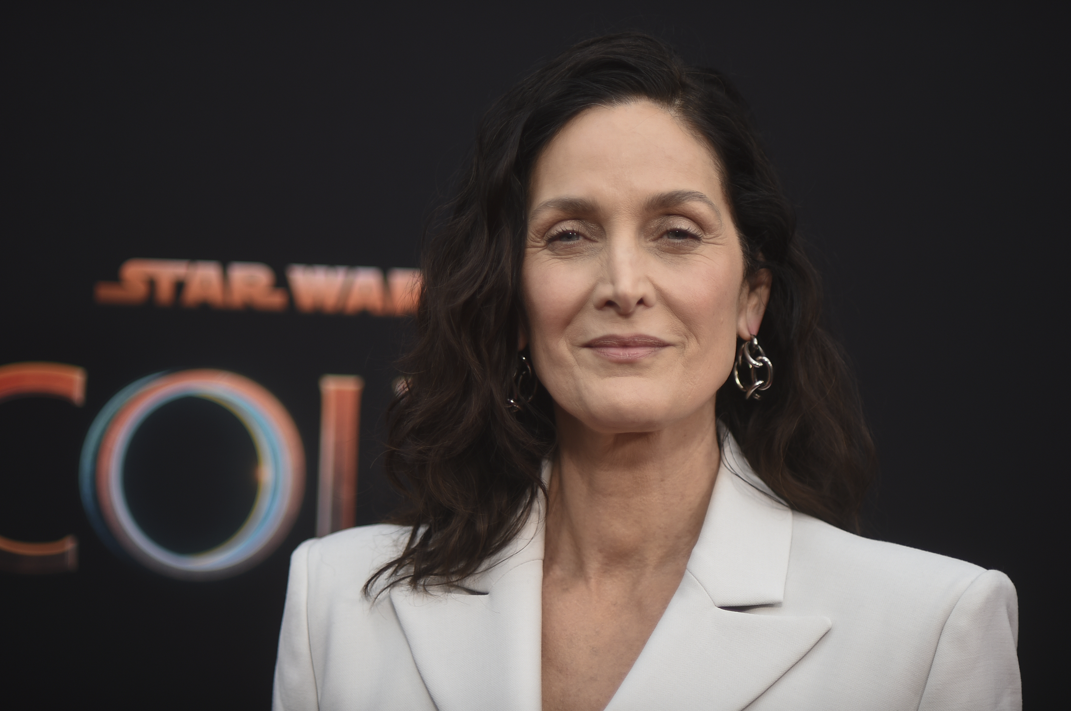 'The Matrix' star Carrie-Anne Moss left L.A. after 30 years - Vimarsana News