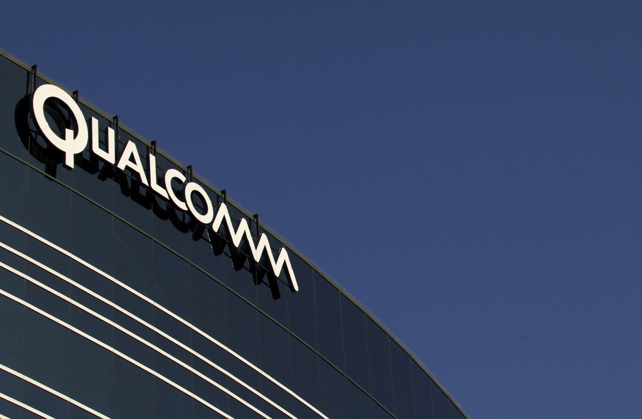Qualcomm wins round in lingering antitrust lawsuit involving 250M cellphone buyers - Vimarsana News