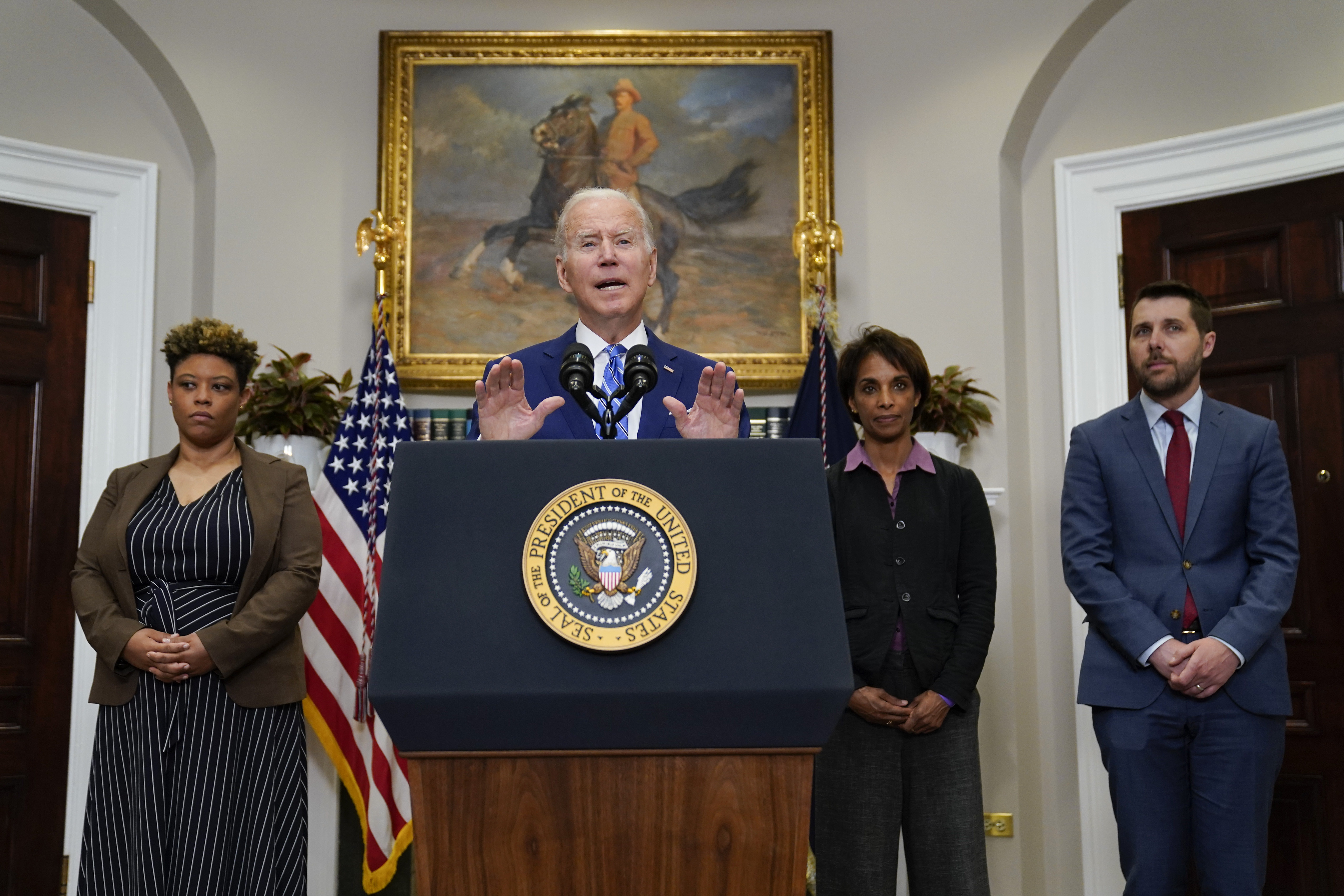 Opinion: Joe Biden's student loan effort is unfair and costly - The San Diego Union-Tribune - Vimarsana News