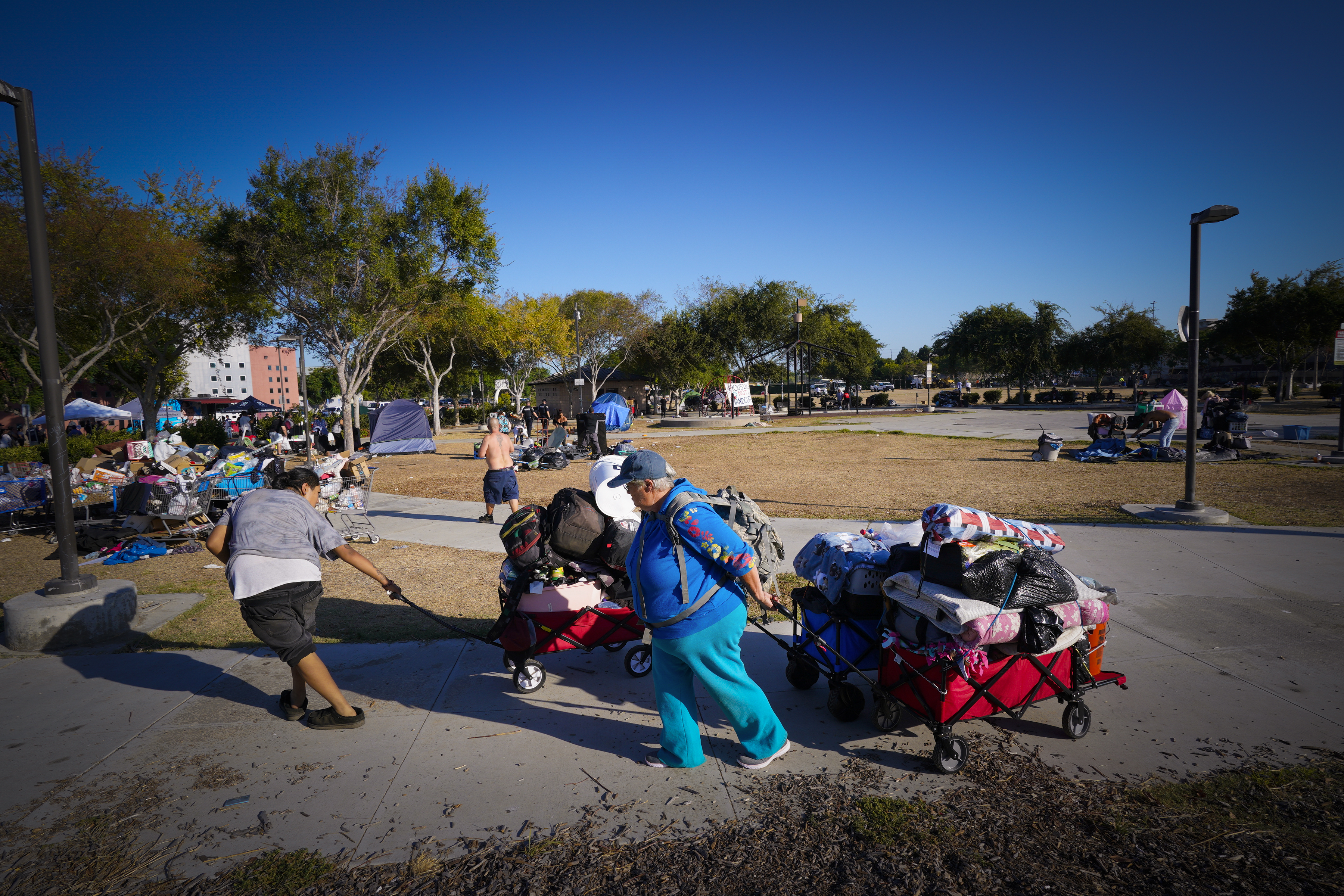 With Harborside Park closed, scores of homeless individuals move on to find another place to live - Vimarsana News