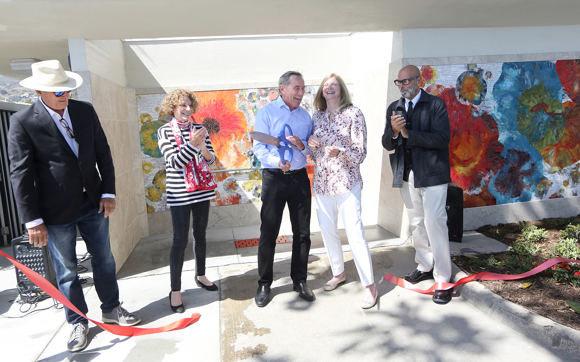 South Main Beach restroom gets fresh new look - Vimarsana News