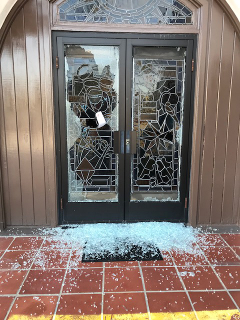 Man arrested on suspicion of vandalizing Newport Beach church - Vimarsana News