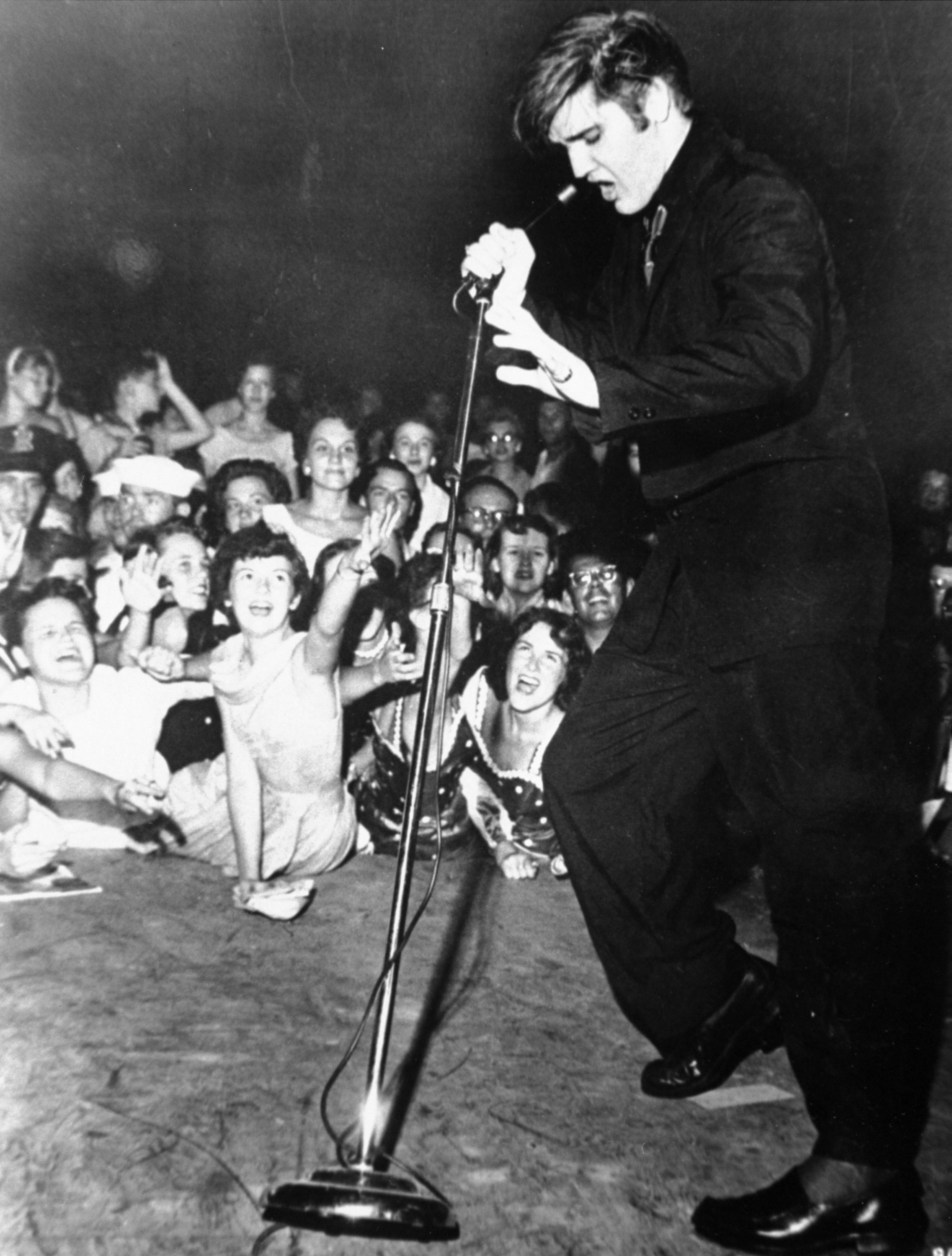 Arts & Culture Newsletter: Celebrate Elvis' birthday with a (virtual) tour of Graceland - Vimarsana News