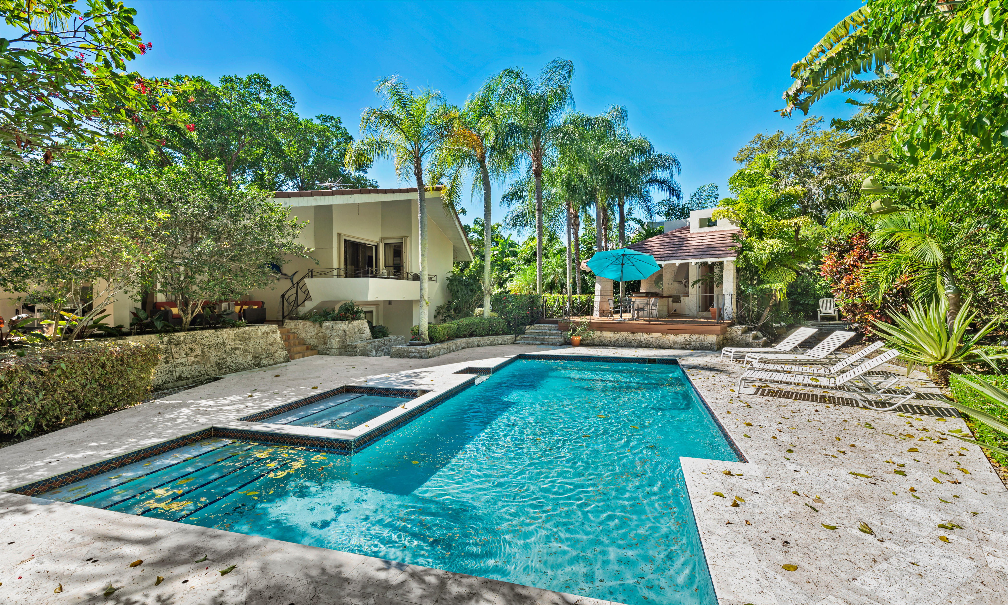 Shaggy spends $2.15 million on a leafy retreat in Florida - Vimarsana News