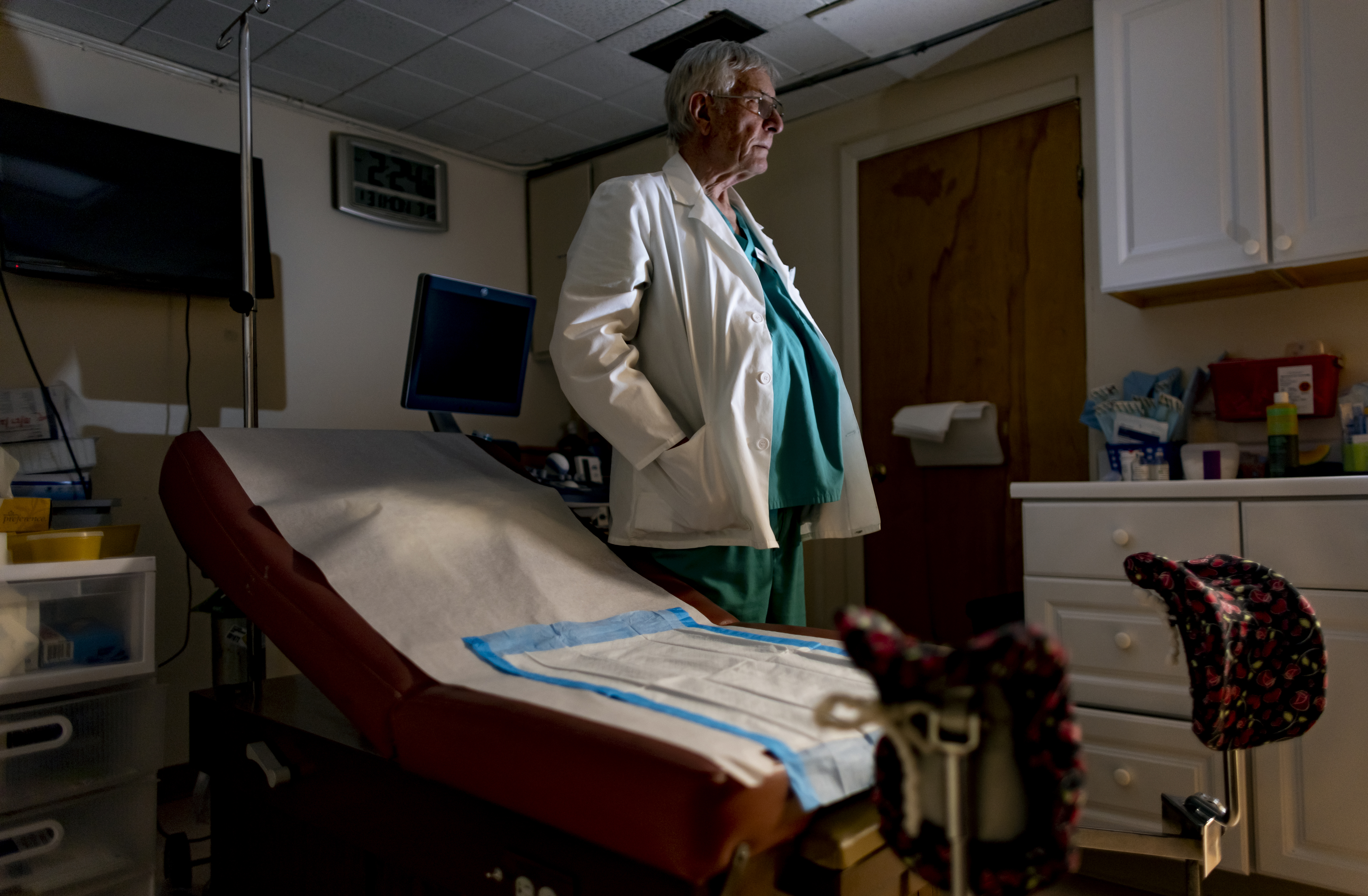 As a med student, he saw women nearly die from illegal abortions. At 83, he sees no end to his work - Vimarsana News