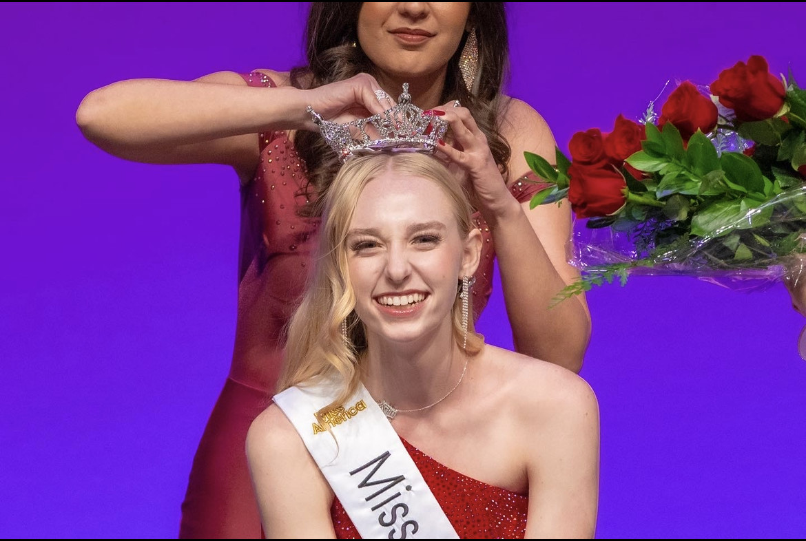 Topanga Scherf wins Miss Fountain Valley pageant - Vimarsana News