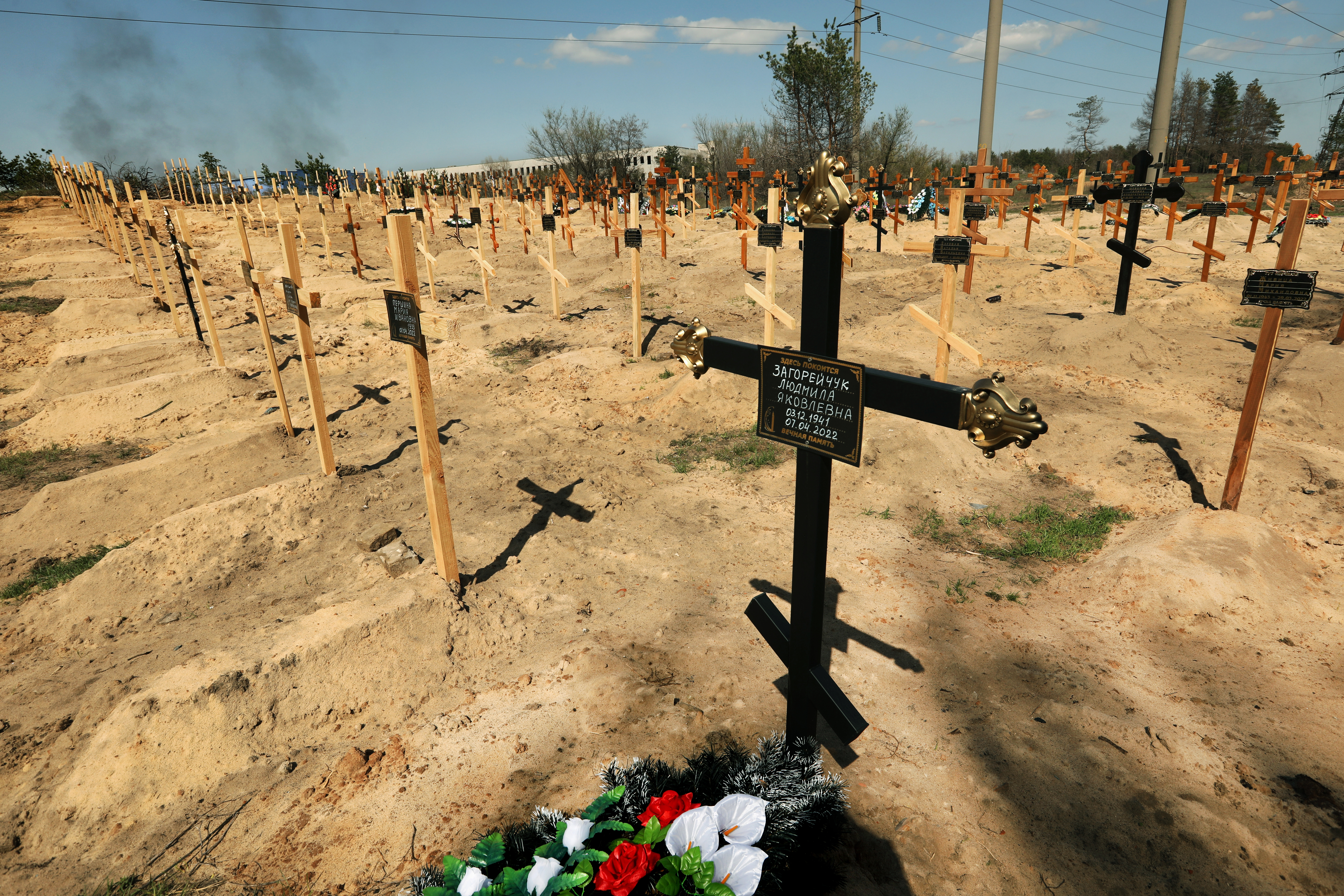 'How many graves? Go count them': Russia batters Ukraine's east - Vimarsana News