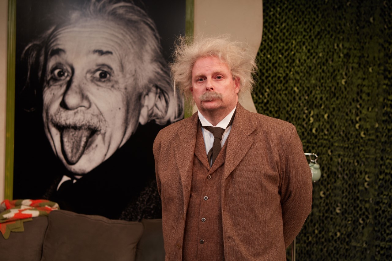 North Coast Rep Theatre to entertain with 'Einstein Comes Through' - Vimarsana News