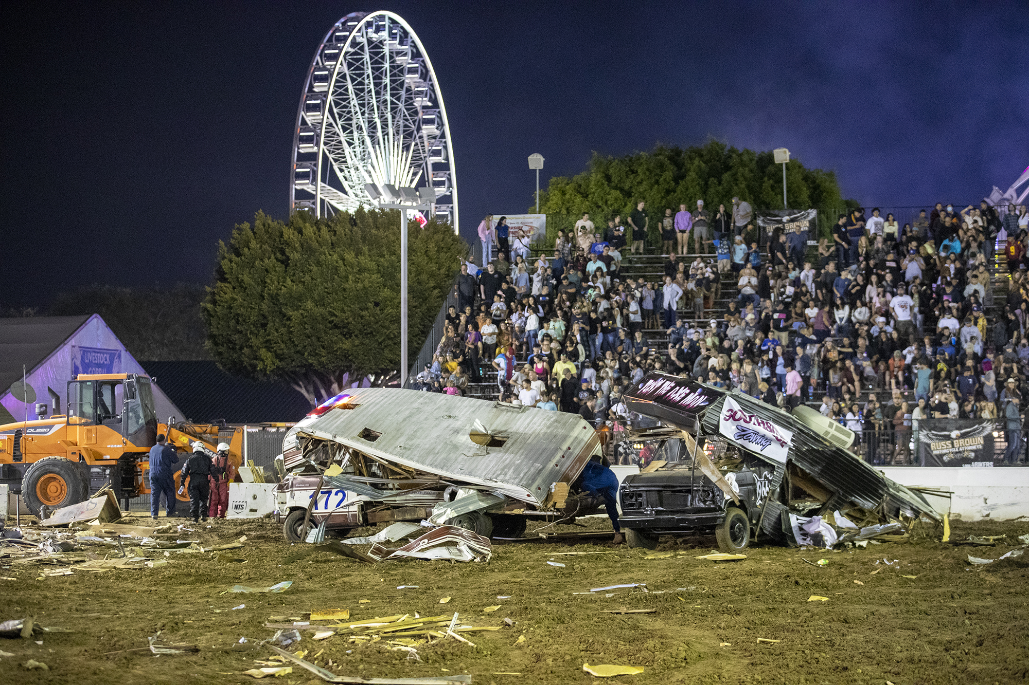 Carnival carnage: Demolition derbies are a shattering spectacle at the O.C. Fair - Vimarsana News