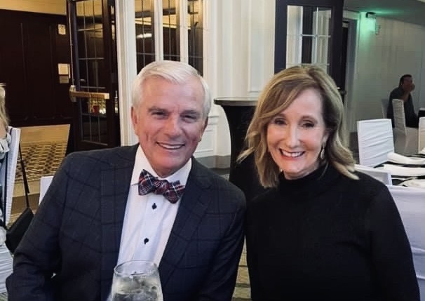 La Jolla couple to be honored with inaugural Father Joe Carroll Award for efforts against homelessness - Vimarsana News