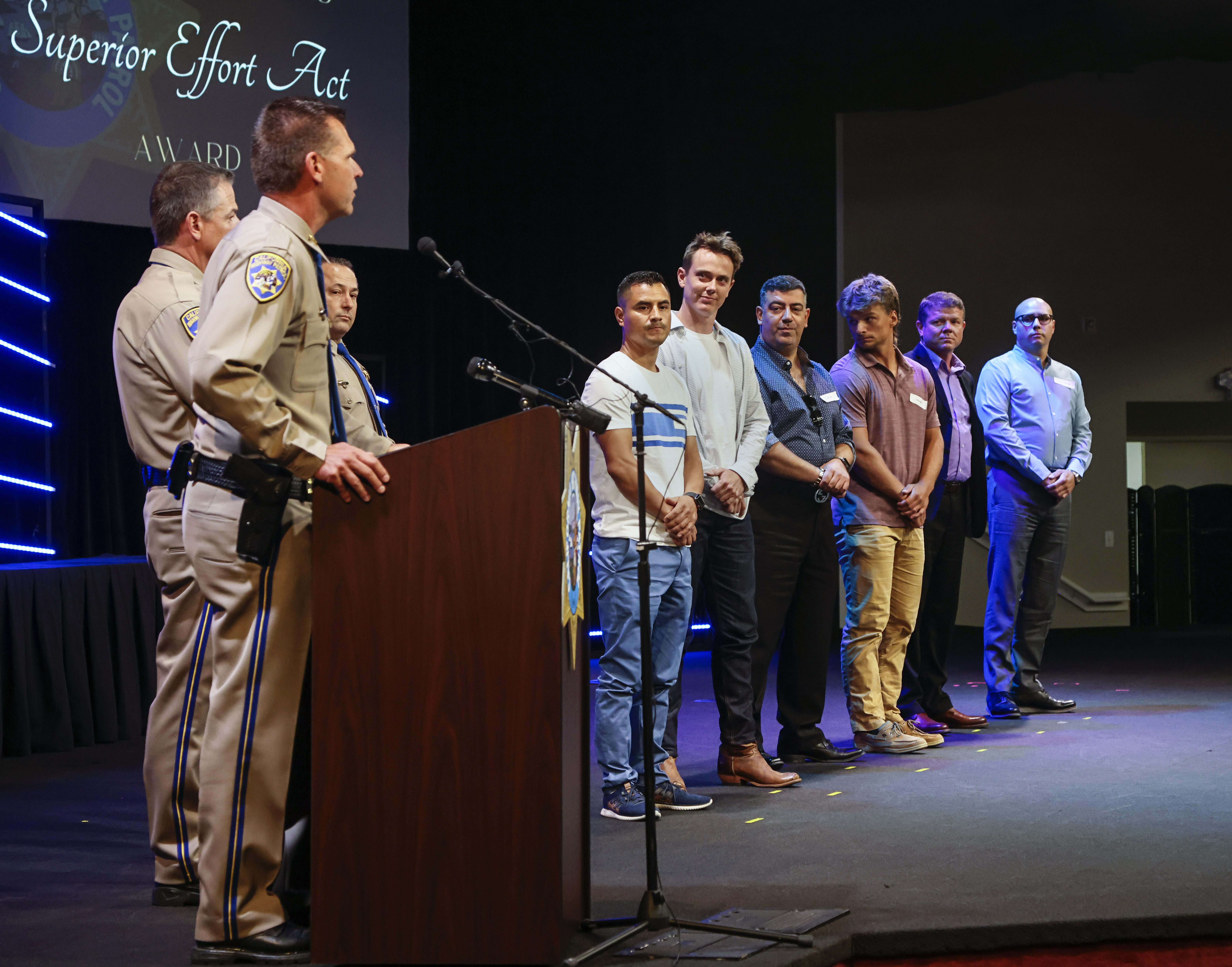 CHP recognizes good Samaritans who rushed to help officer shot on I-8 - Vimarsana News