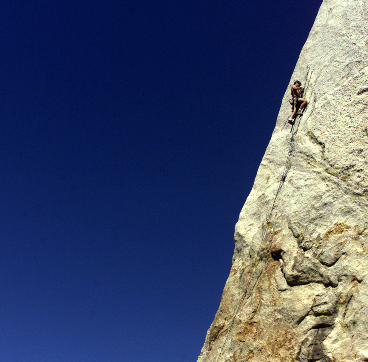 2 rock climbers found dead near Tahquitz Rock in Idyllwild - Vimarsana News