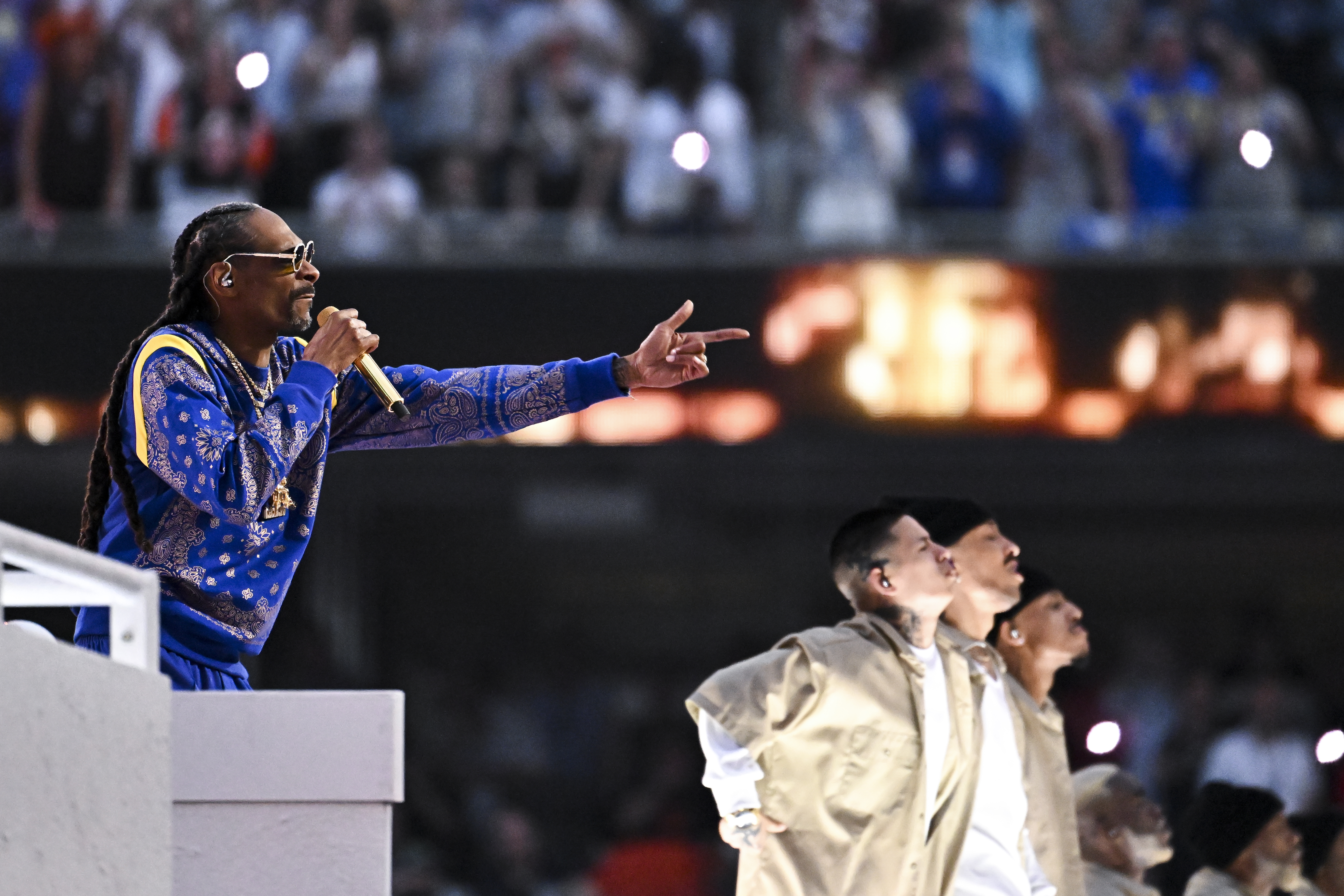 Photos: Hip-pop took center stage at Super Bowl LVI halftime show - Vimarsana News