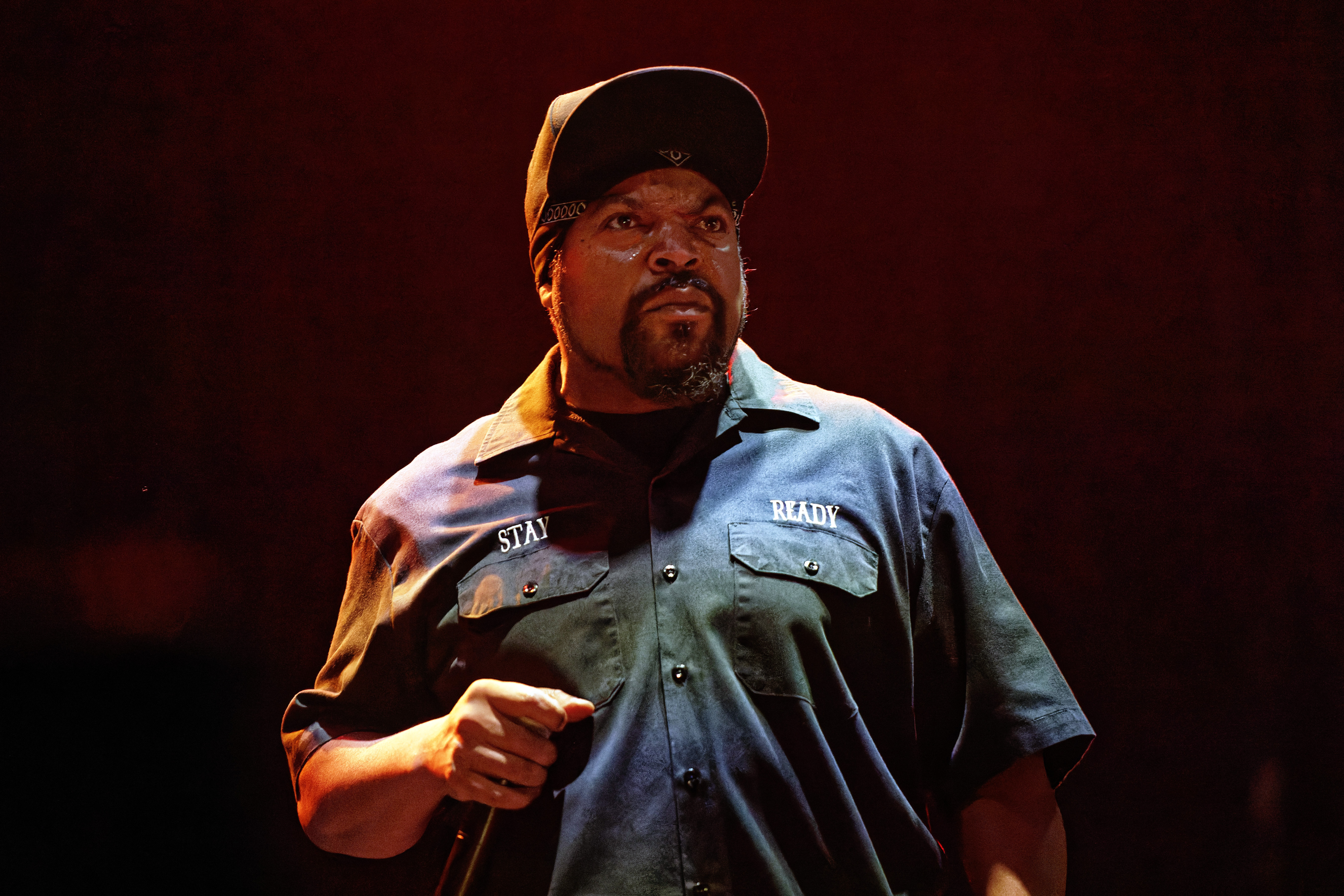 Ice Cube turned down movie with COVID-19 vaccine requirement - Vimarsana News