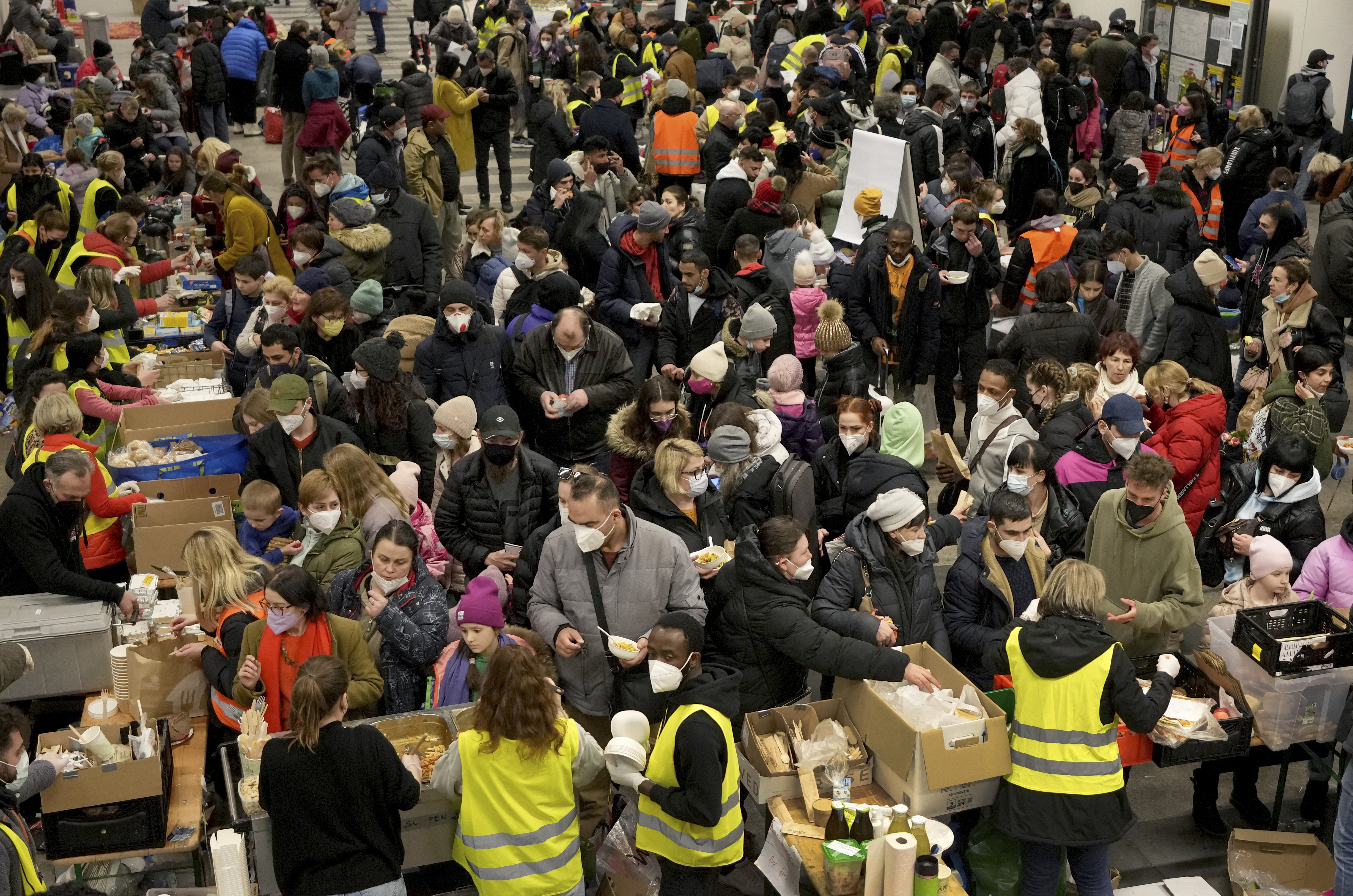 Ukraine refugees in Berlin: "I feel guilty being in safety" - Vimarsana News
