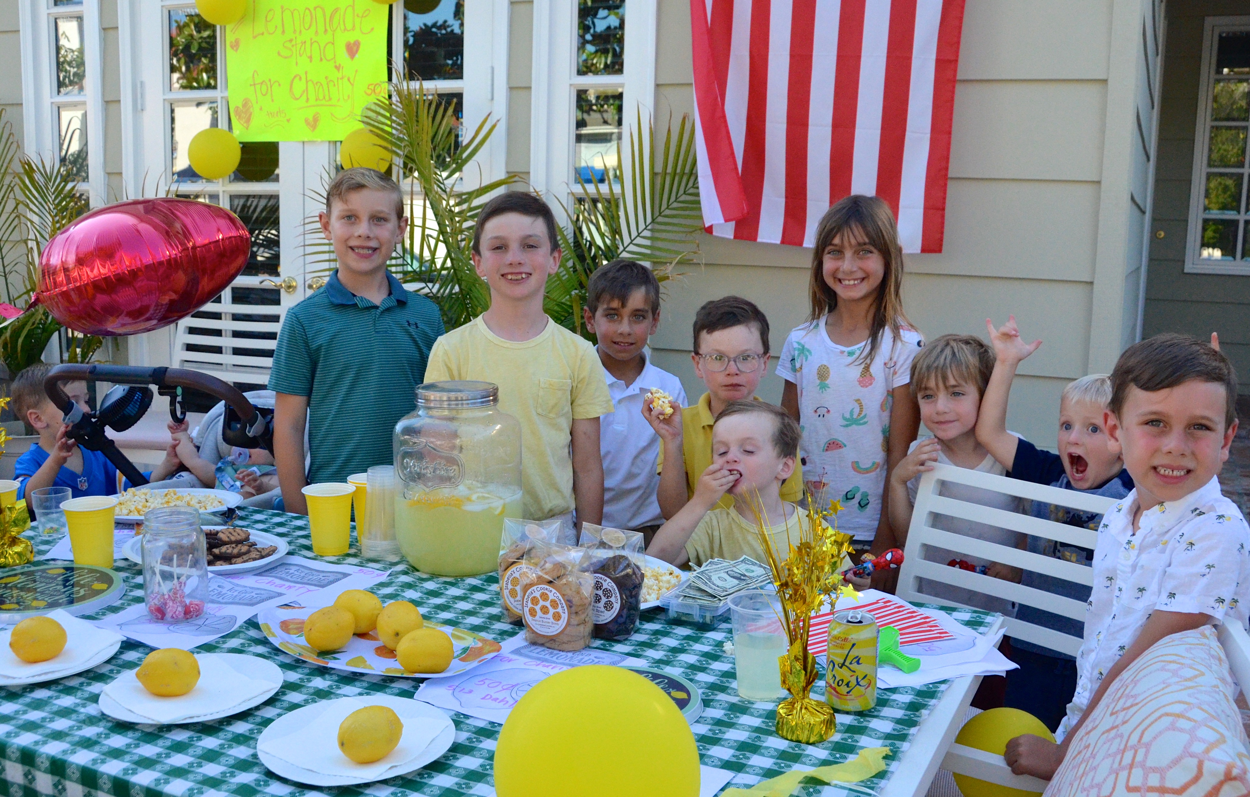 Kids' lemonade stand raises $250 for NorCal teen who lost his hand in fireworks accident - Vimarsana News