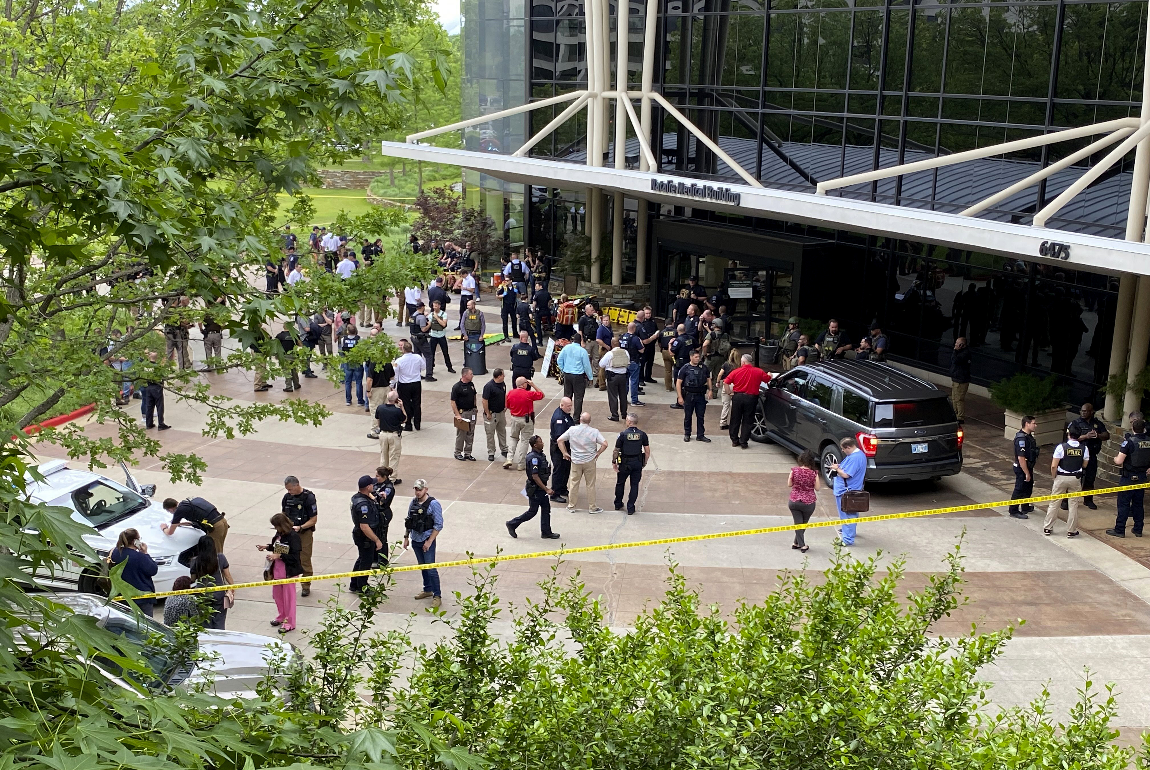 Police: Tulsa gunman targeted surgeon he blamed for pain - Vimarsana News