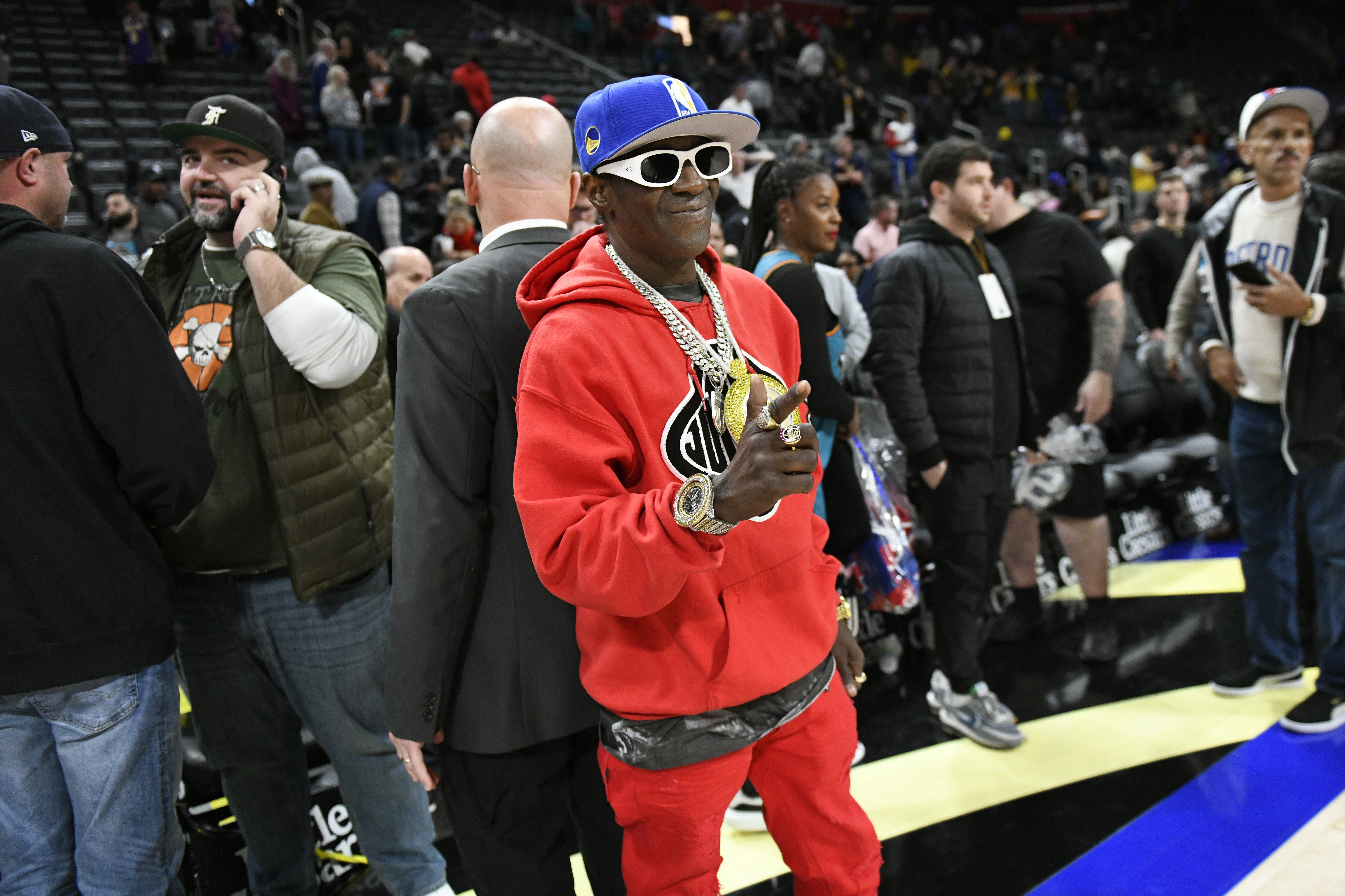 Flavor Flav blew $5 million on drugs in a six-year stretch - Vimarsana News