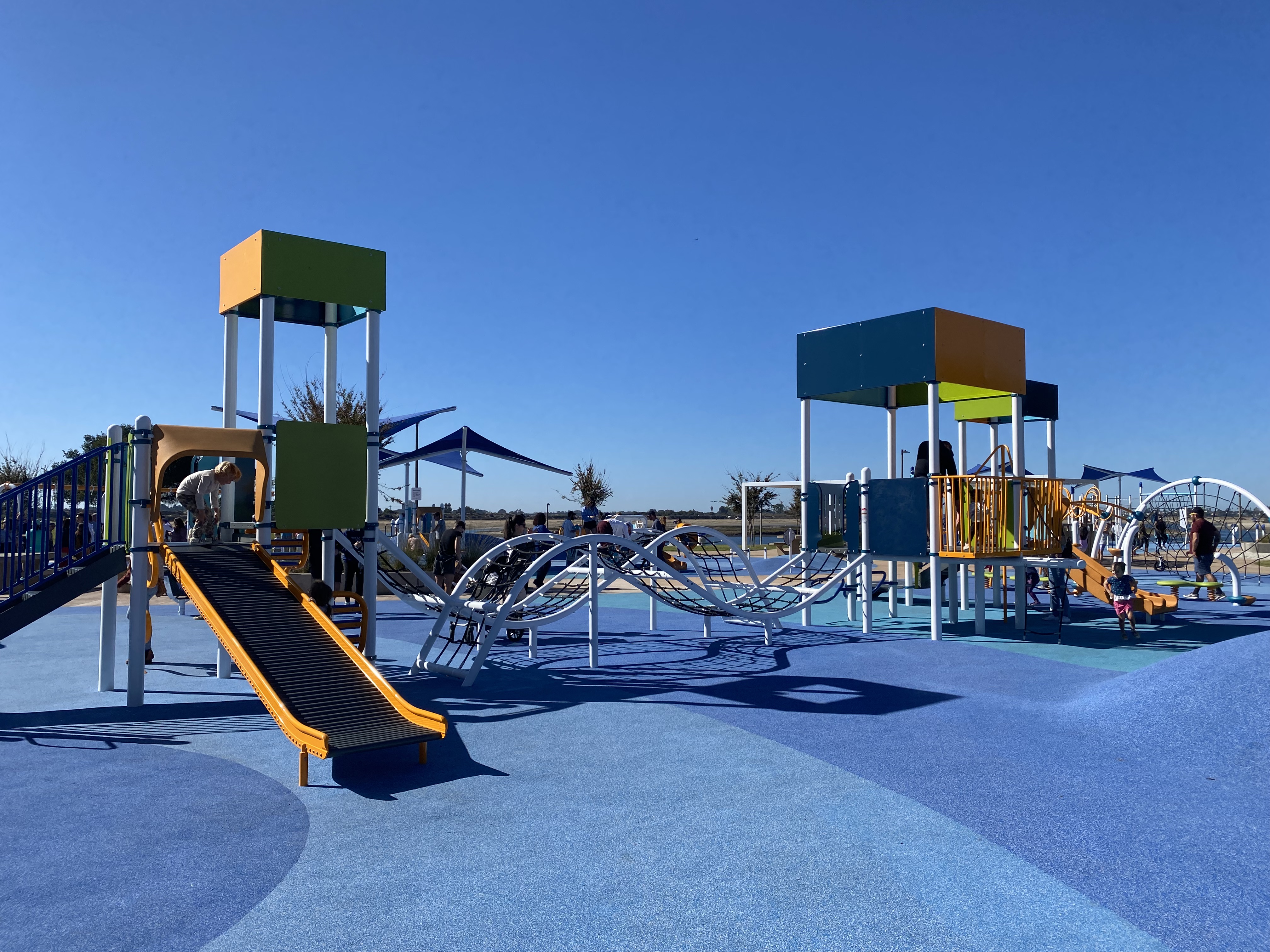 $3.8M Mission Bay park opens with elaborate playground for kids, elliptical machines for adults - Vimarsana News