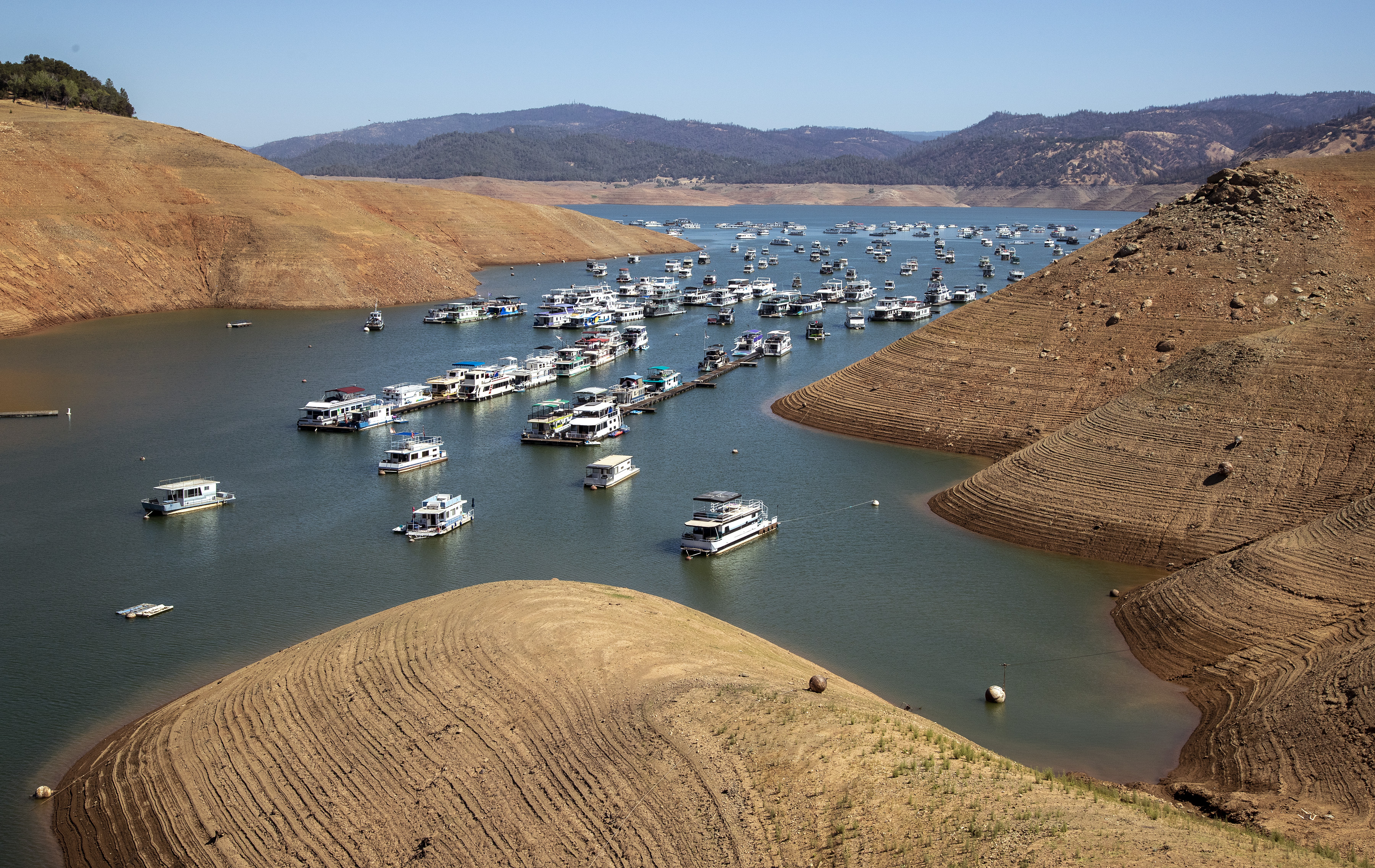 Californians urged to conserve water after dry winter - Vimarsana News