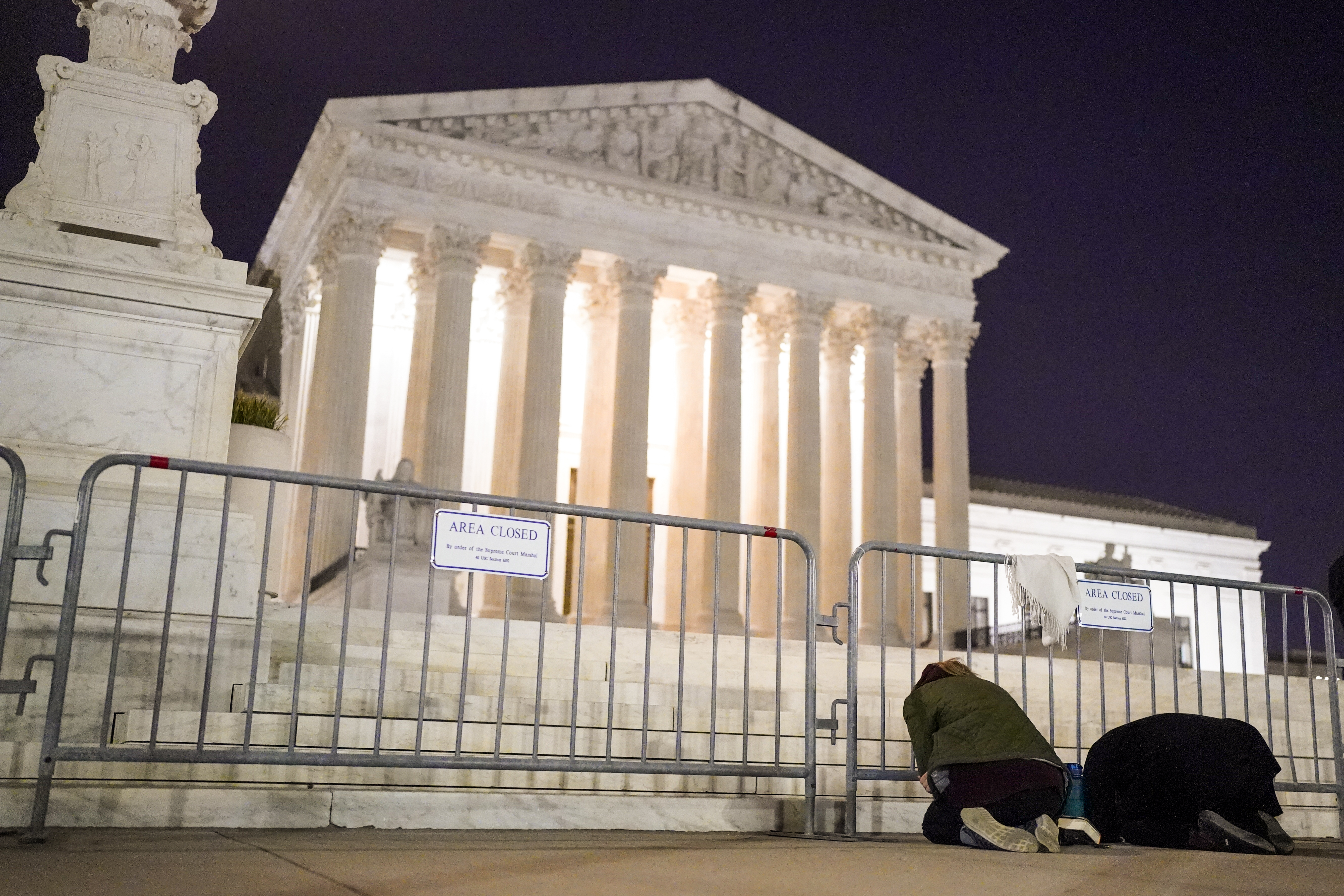 Essential Politics: Supreme Court jettisons Roe vs. Wade - Vimarsana News