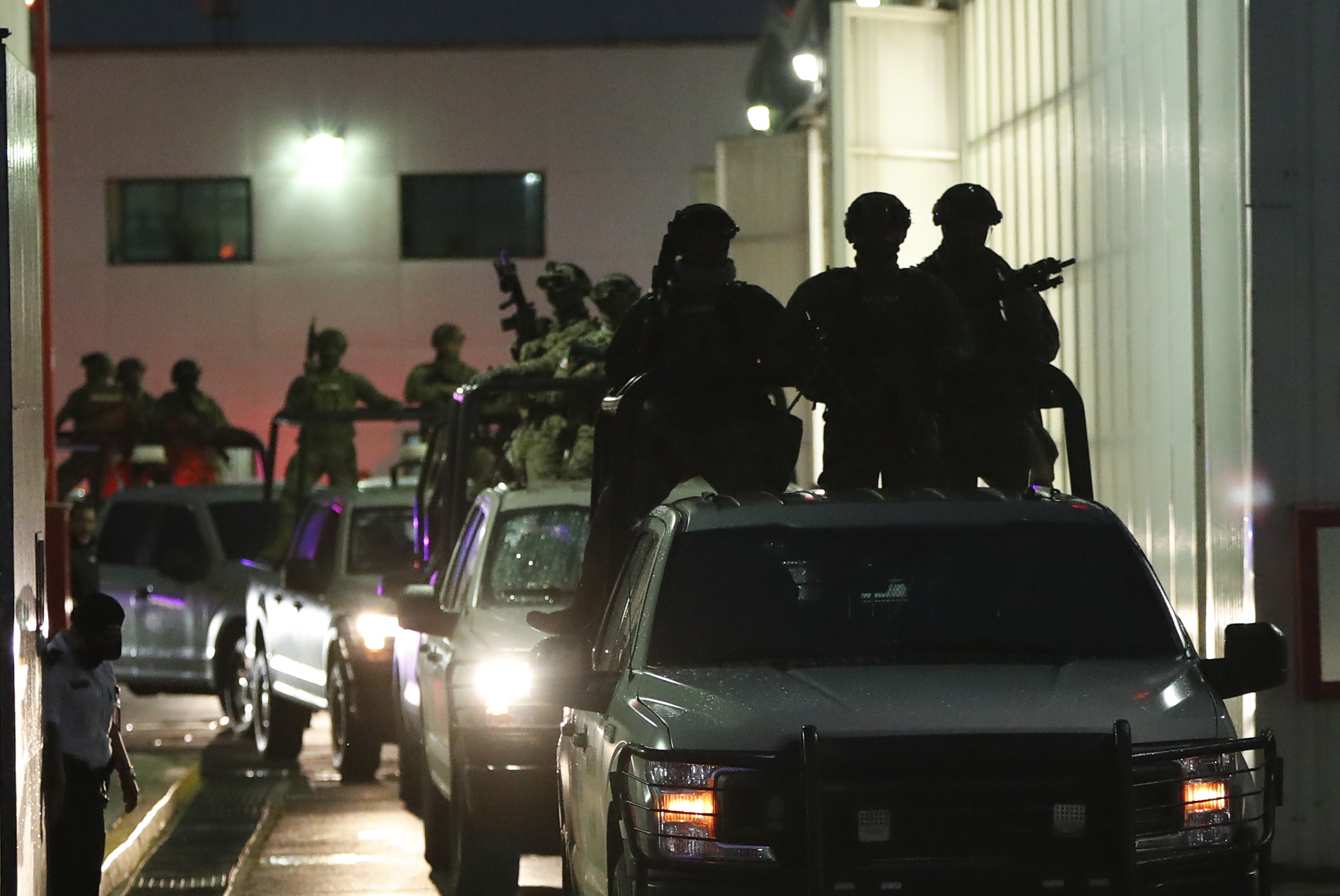Inside the long, fraught quest to recapture Mexican drug lord Caro Quintero - Vimarsana News