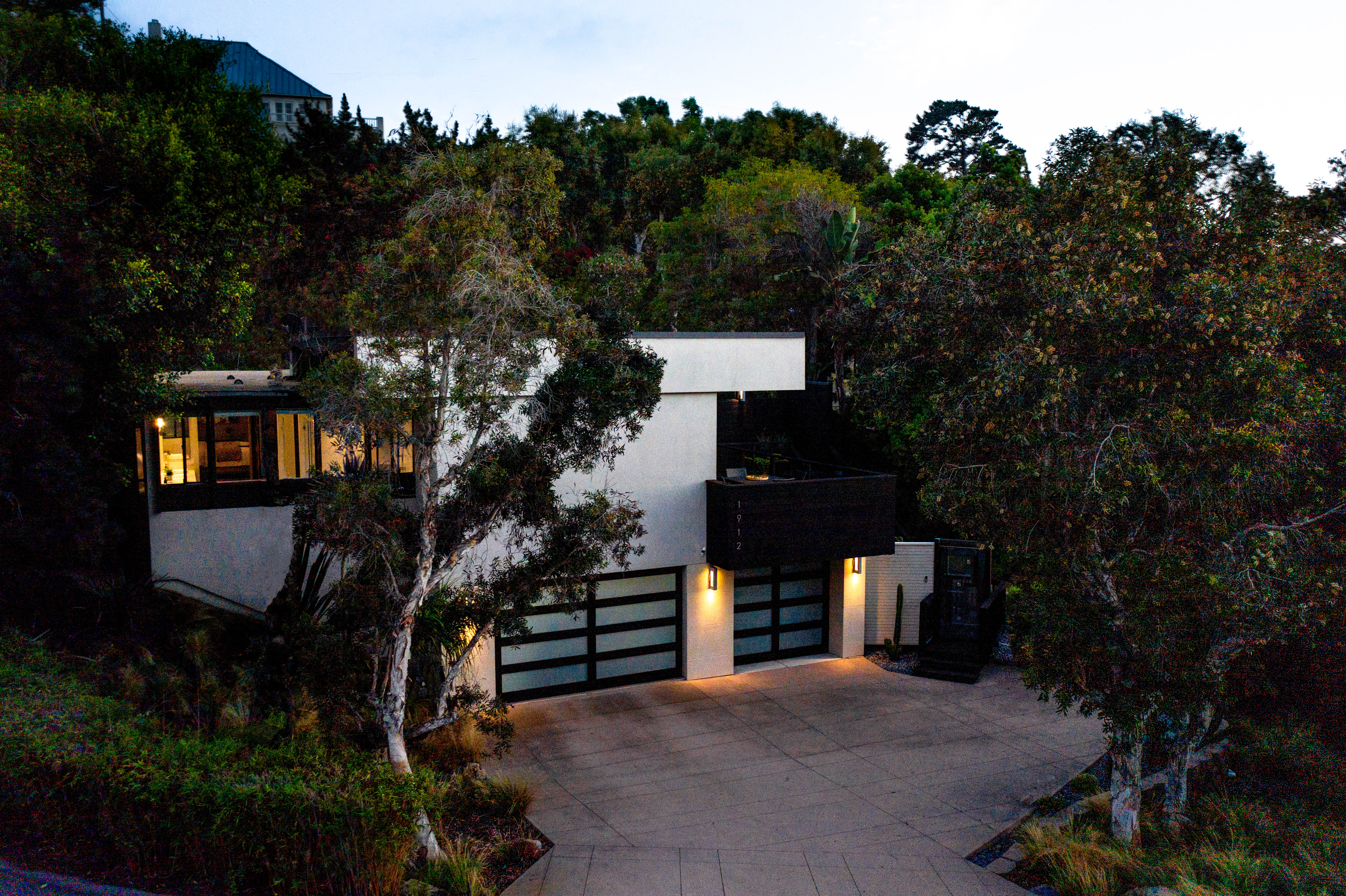 Home of the Month, 1912 Seaview Ave, Del Mar CA 92014 - Vimarsana News