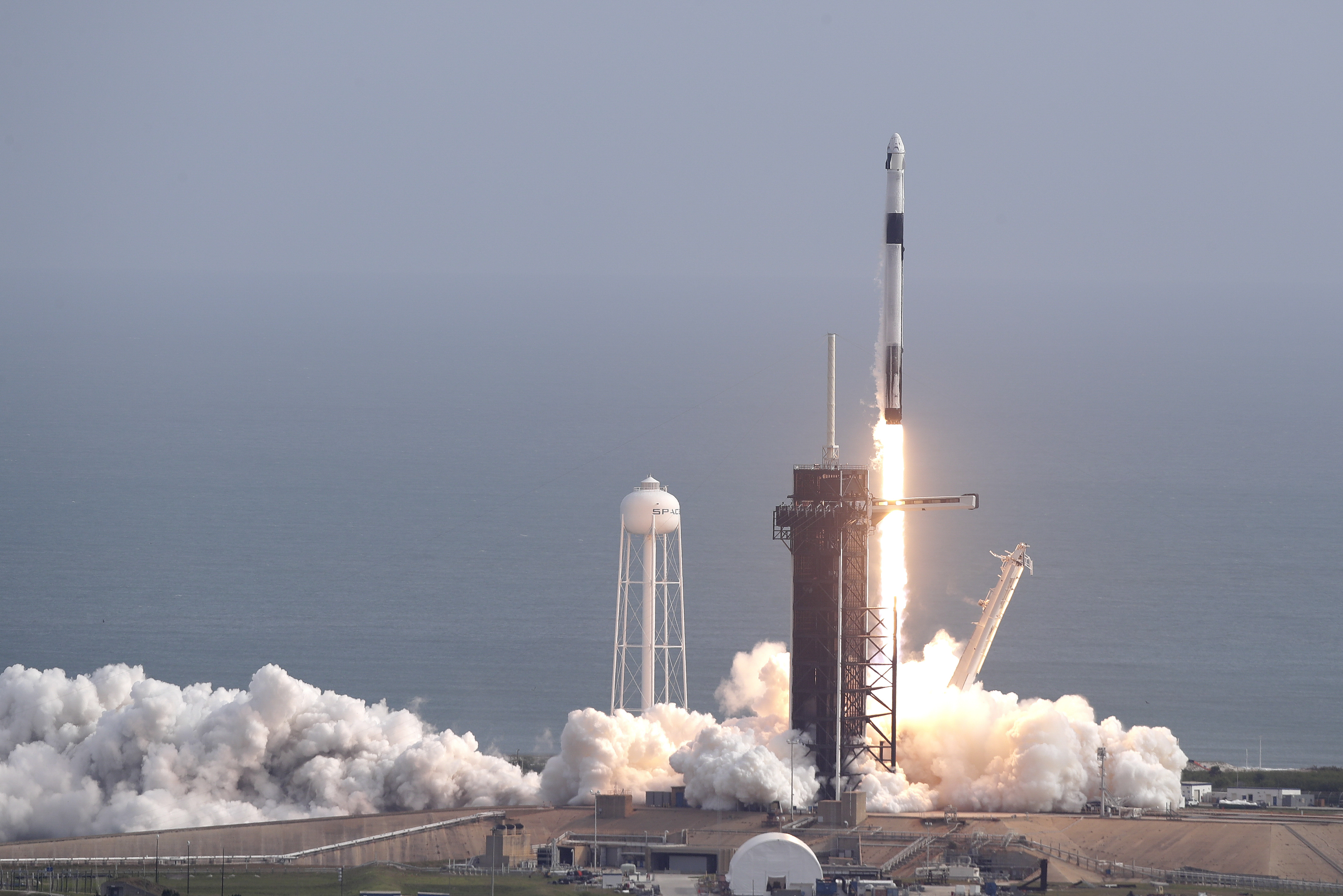 SpaceX sees launch risk from low oxygen supply amid pandemic - Vimarsana News