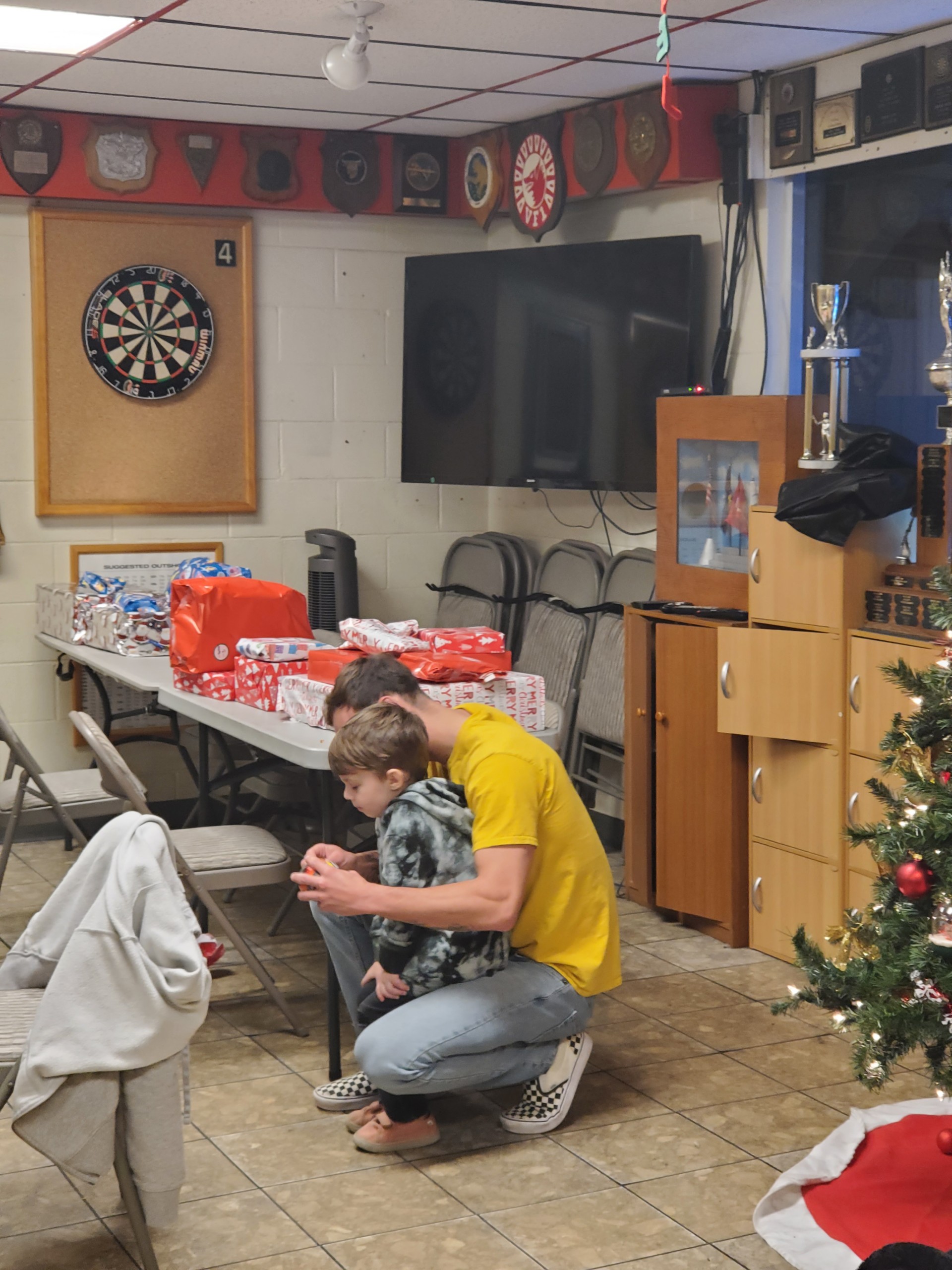 Poway American Legion Post 479 plays Santa to four military families - Vimarsana News
