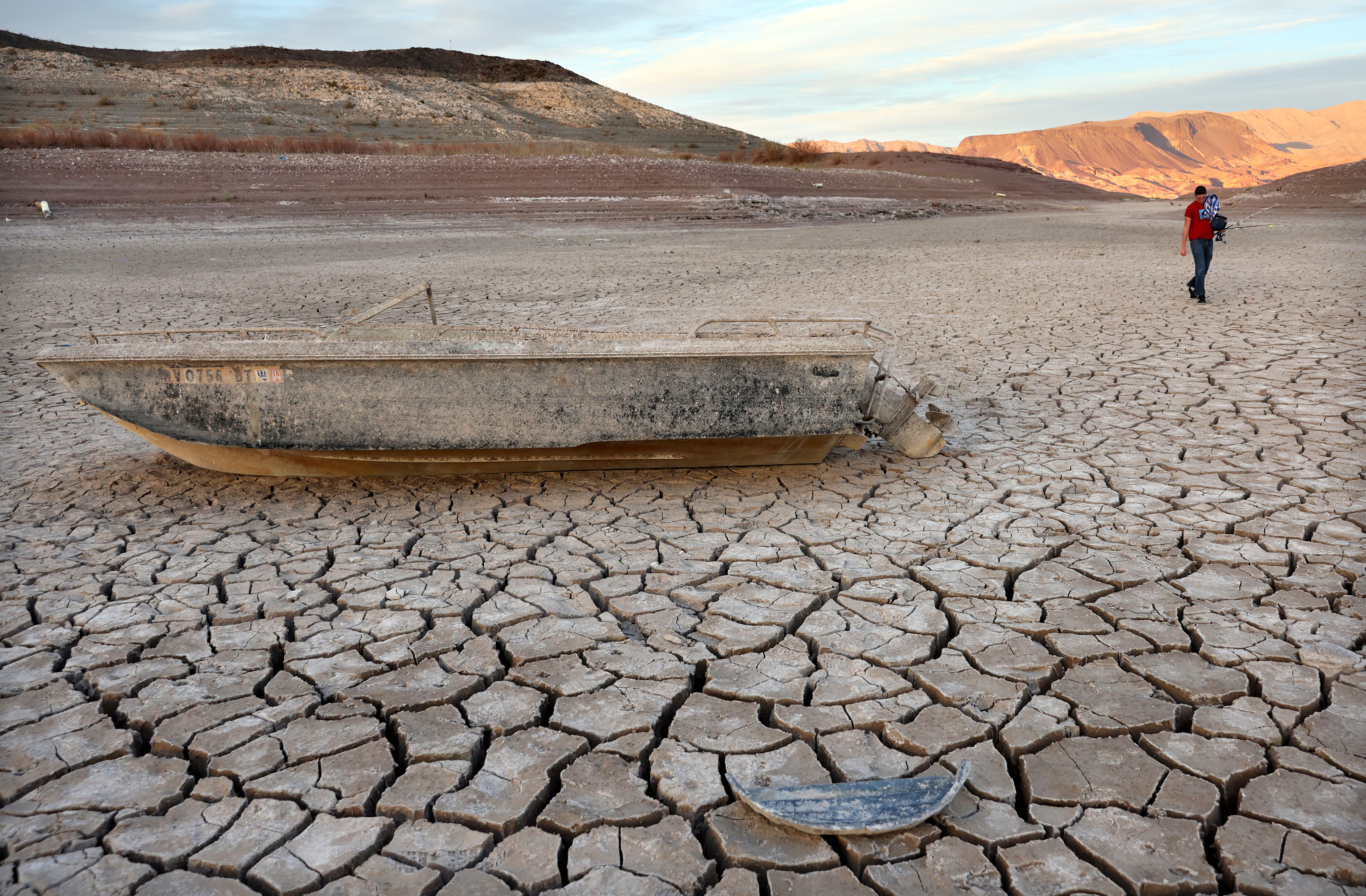As Colorado River reservoirs drop, states urged to 'act now' - Vimarsana News