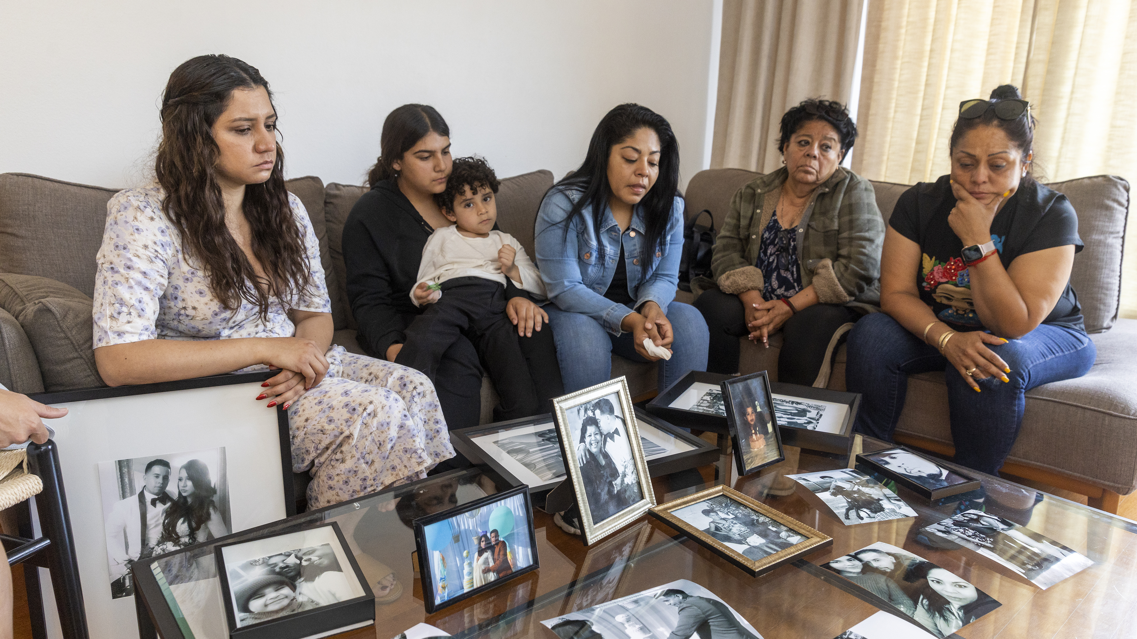 A death and lawsuit bring more scrutiny to timing in LAPD shootings - Vimarsana News