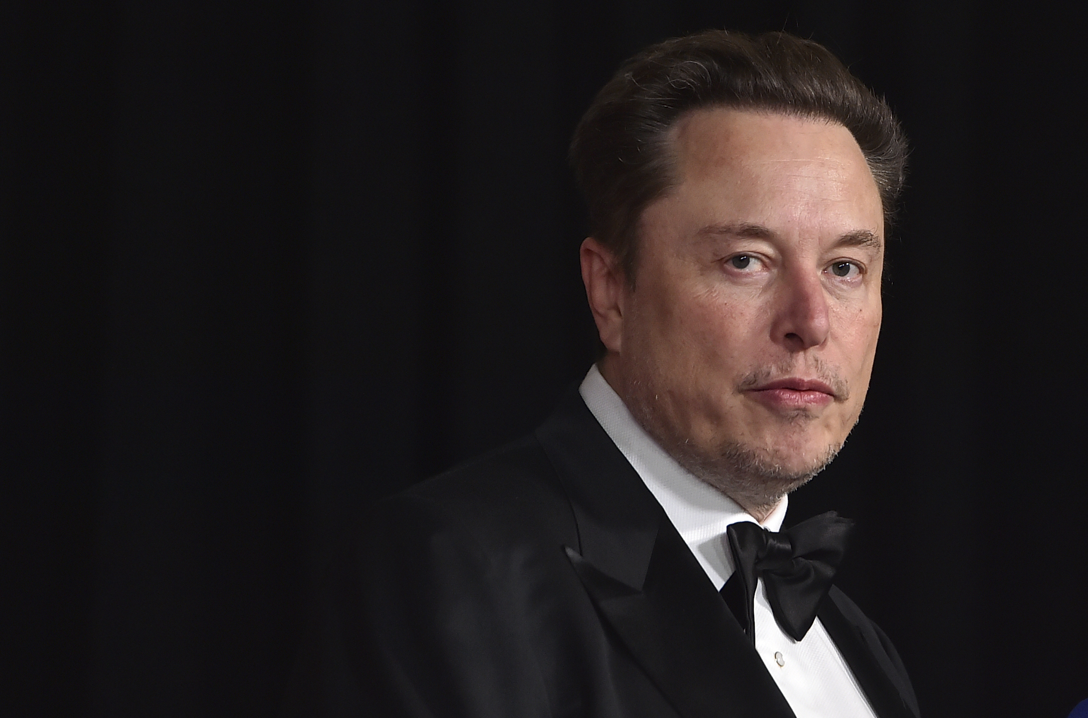 Elon Musk, SpaceX sued by engineers who cite juvenile, crude X posts - Vimarsana News