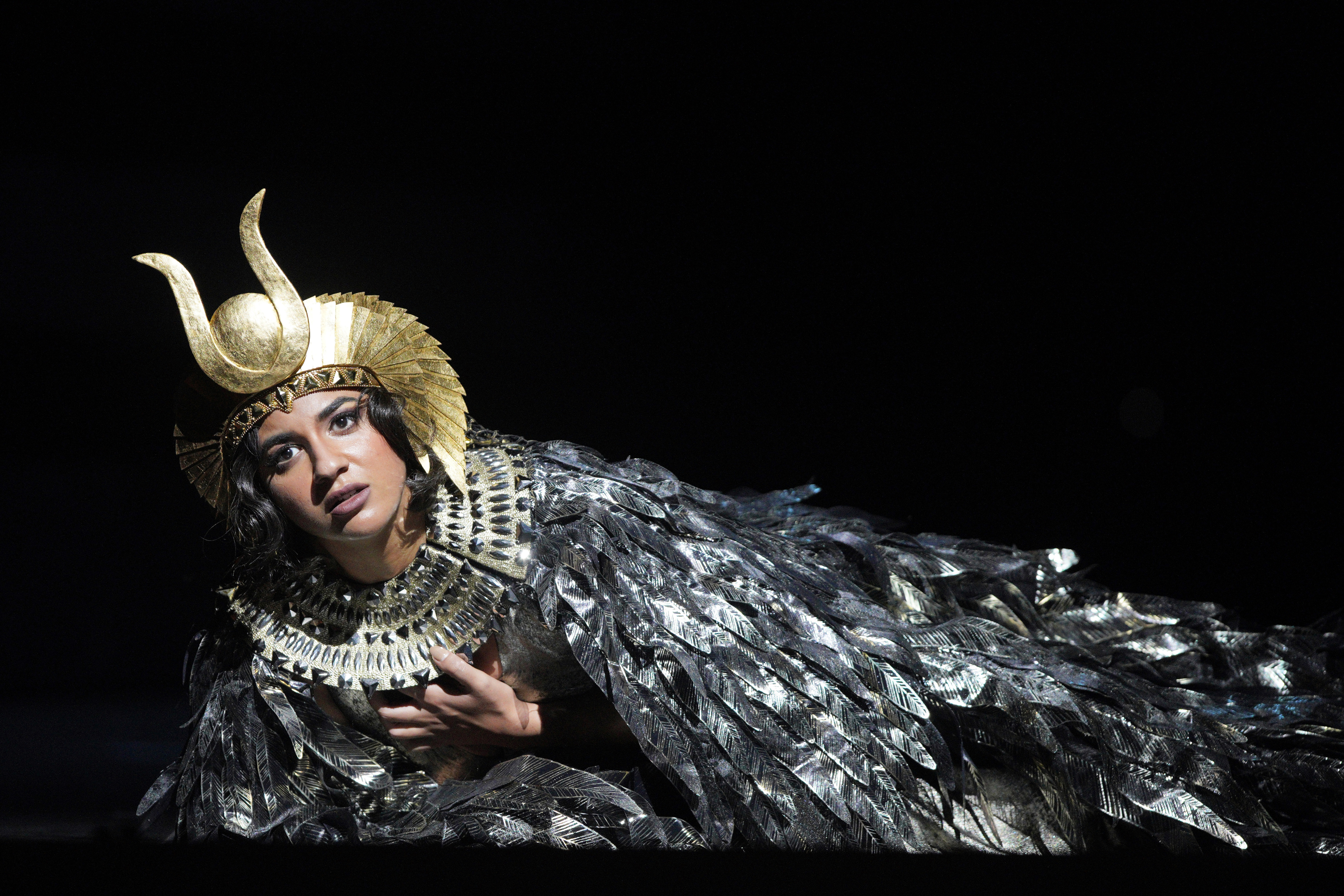Review: Orchestra shines in new opera 'Antony and Cleopatra' - Vimarsana News