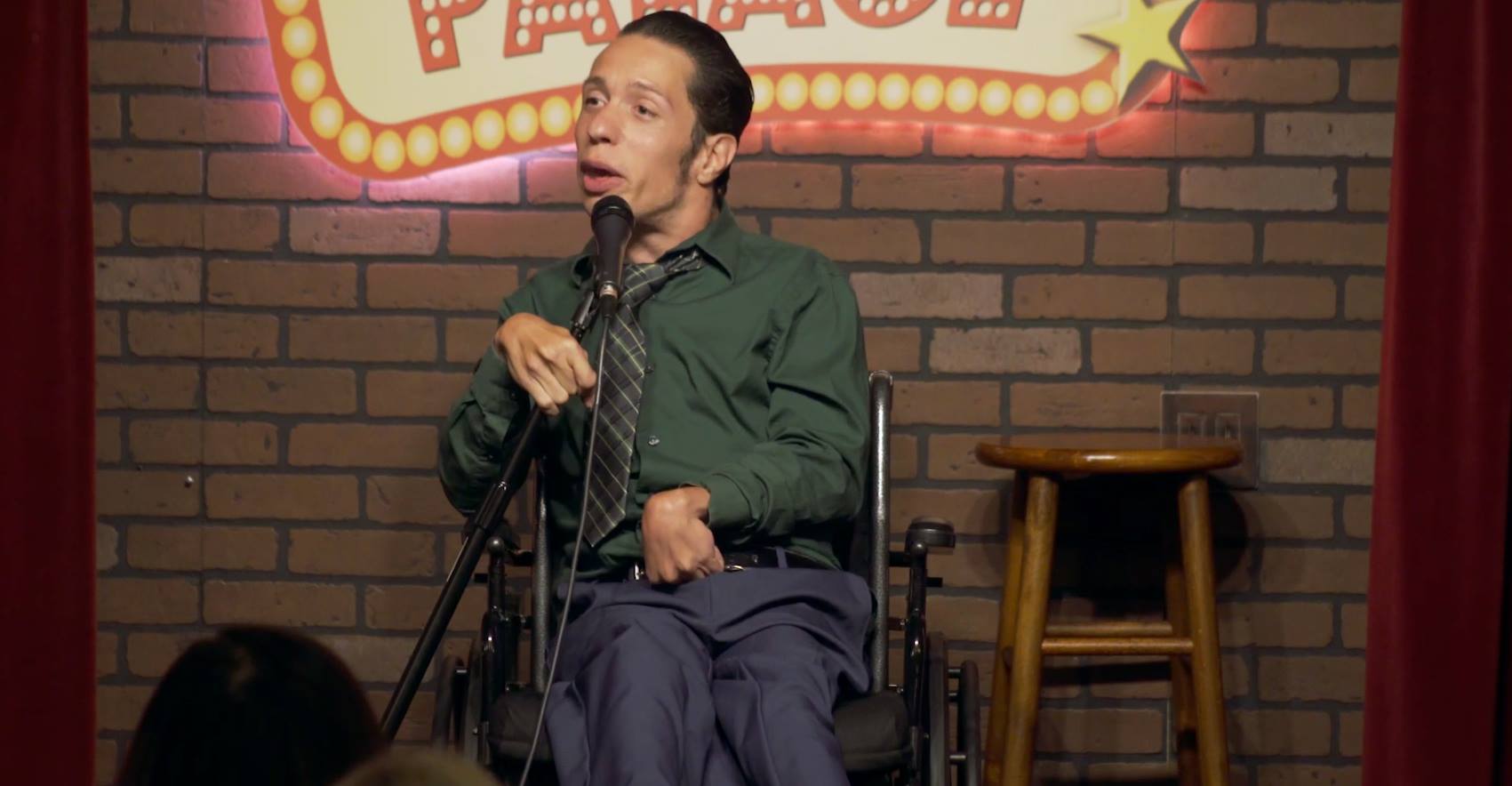 Comic and fierce roaster Joe Eurell uses laughs for a lift - Vimarsana News