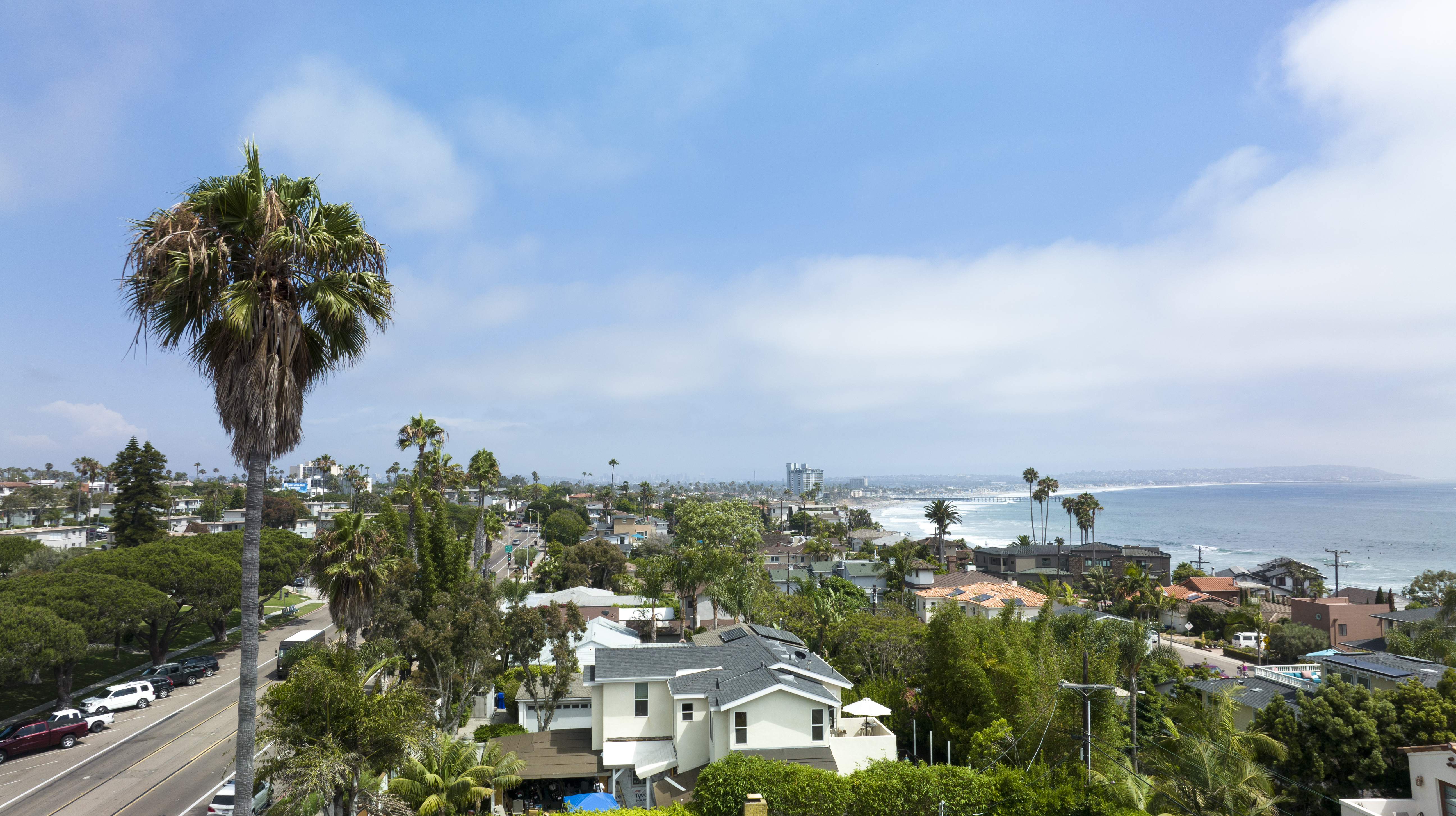 'Buyers are just not wanting to look right now': San Diego home prices decline for 2nd month - Vimarsana News