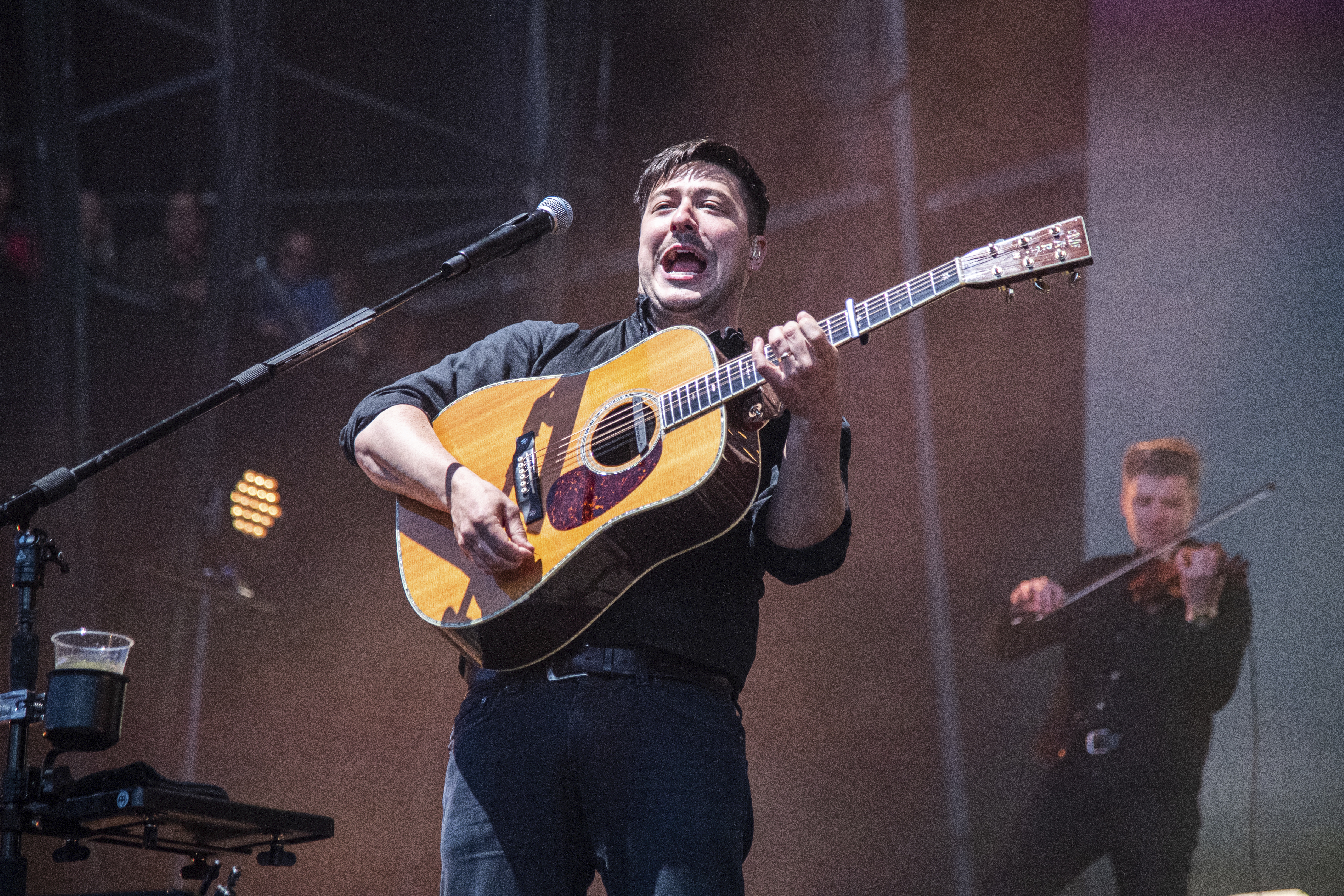 Marcus Mumford says he was sexually abused as a child - Vimarsana News
