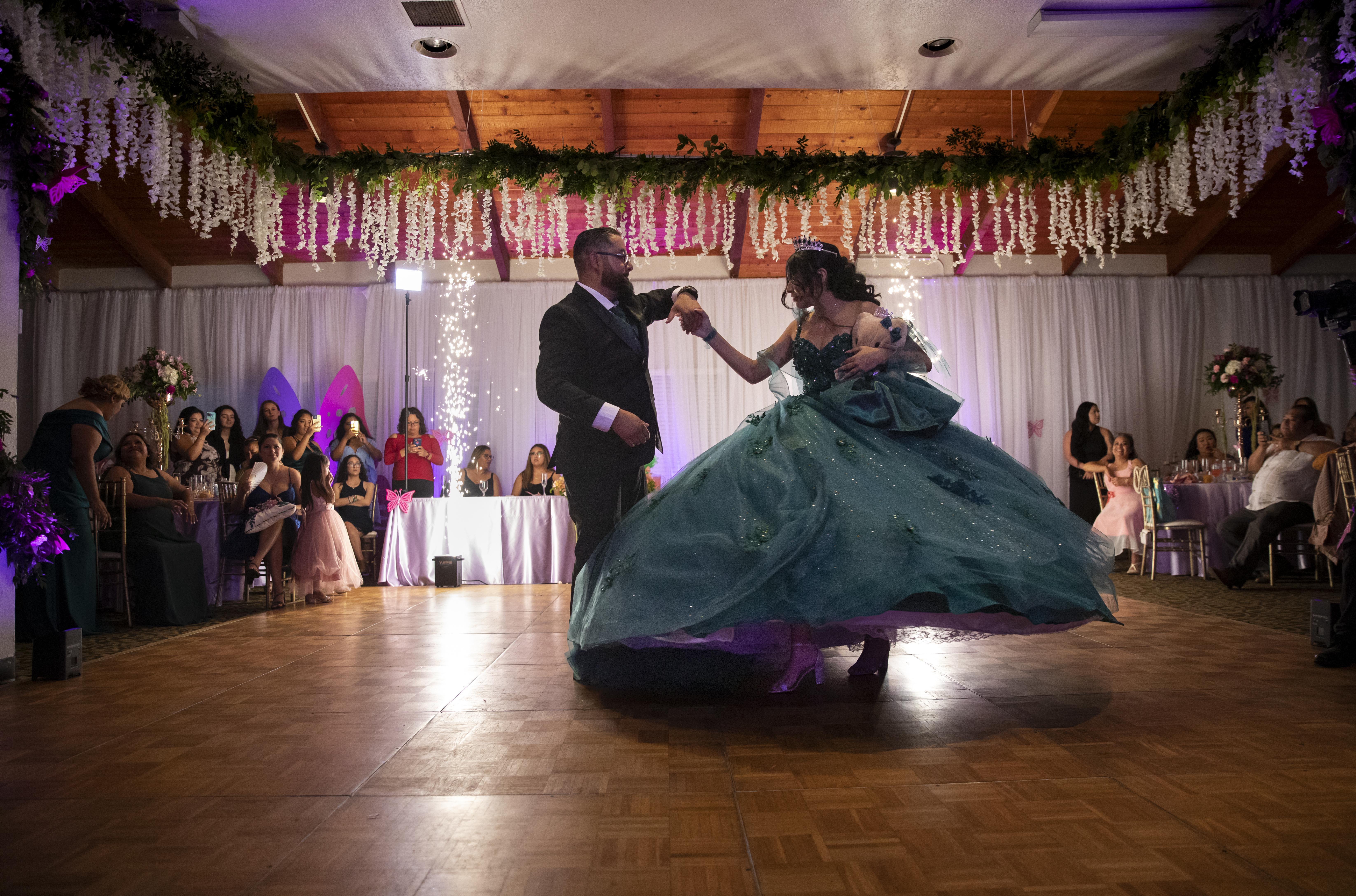 Inside the dazzling world of quinceañeras in San Diego County - Vimarsana News