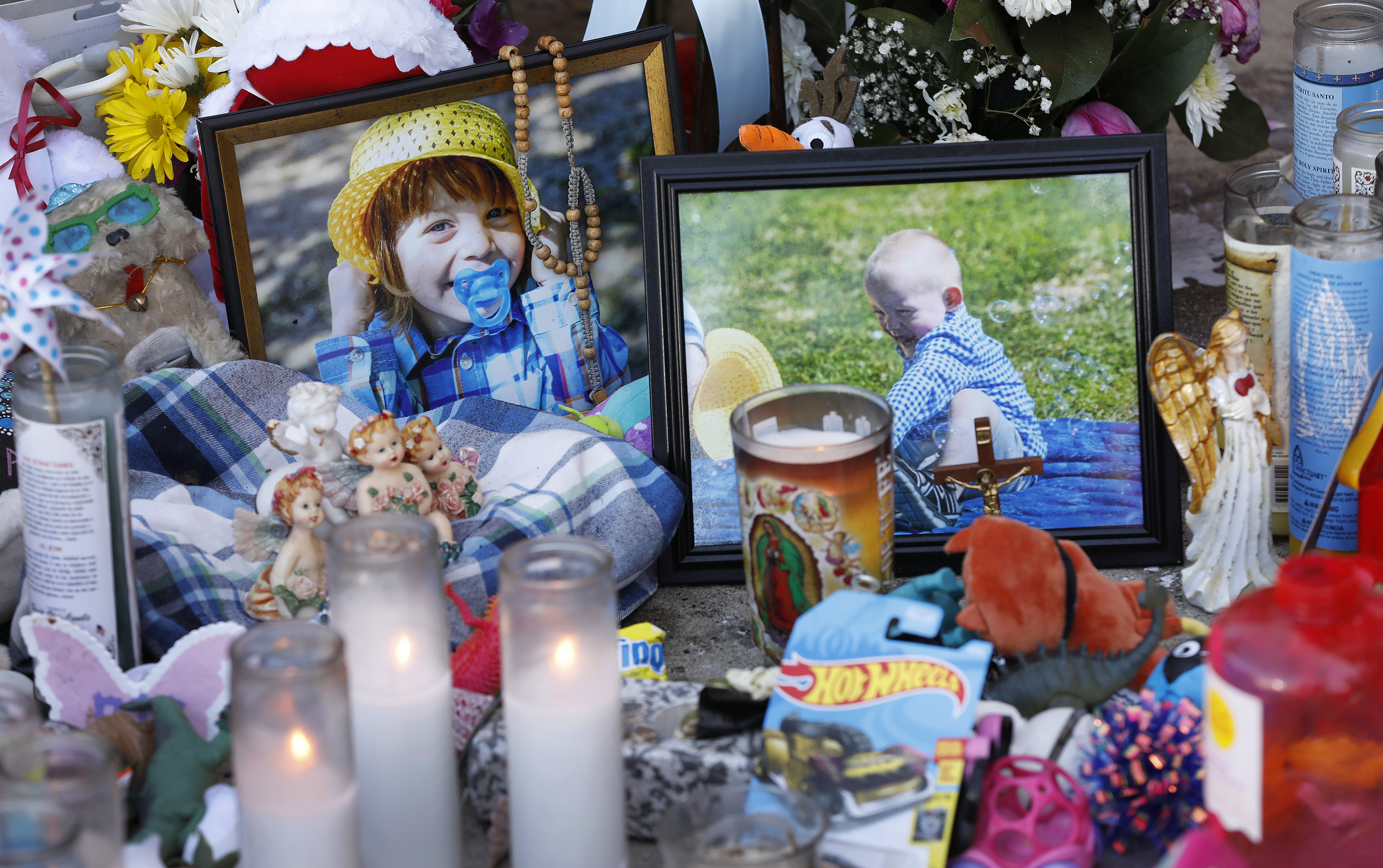 Mother unraveled in depression, QAnon-style conspiracies in months before she killed 3 kids - Vimarsana News