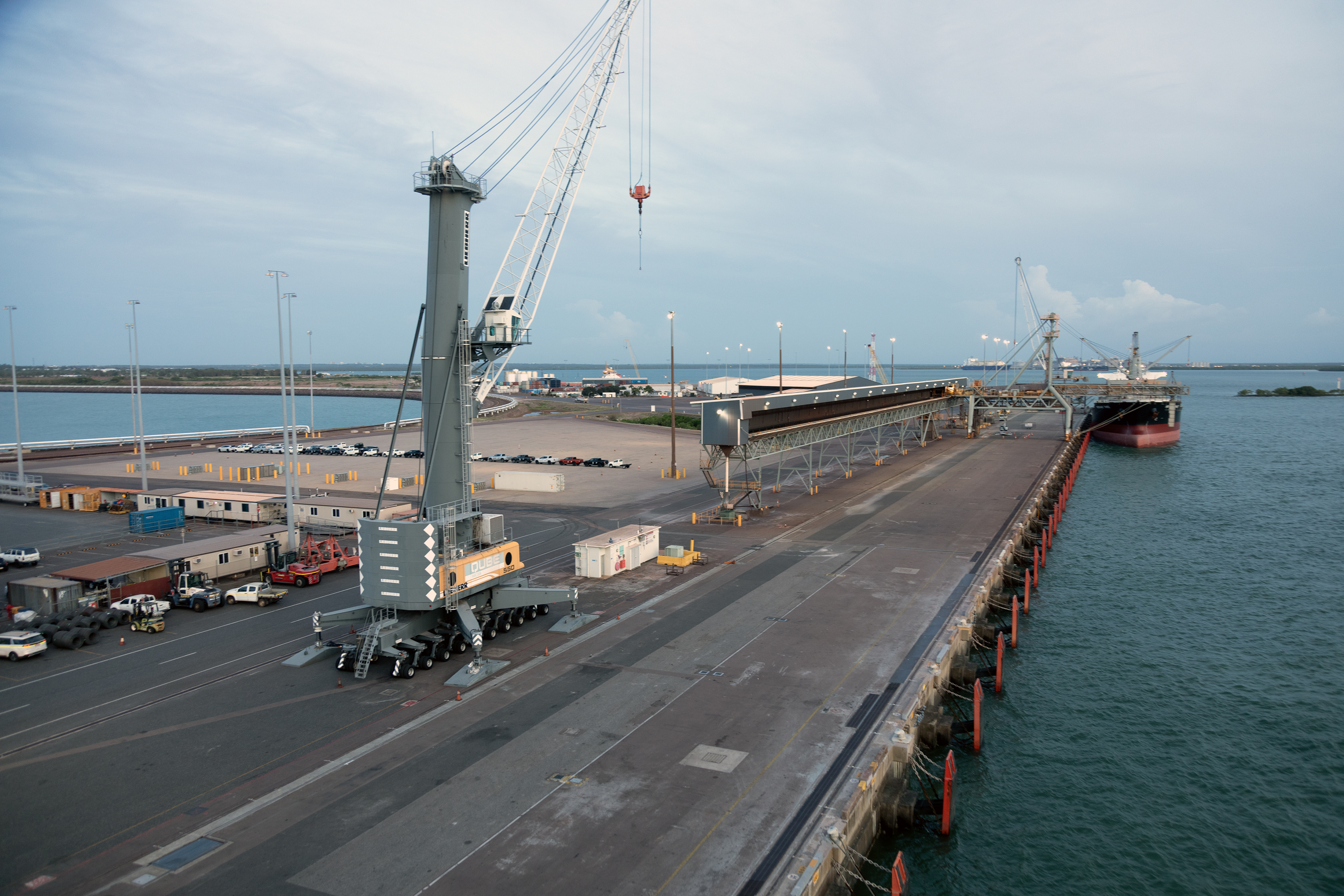 Chinese company controls Australian port used by US military - Vimarsana News