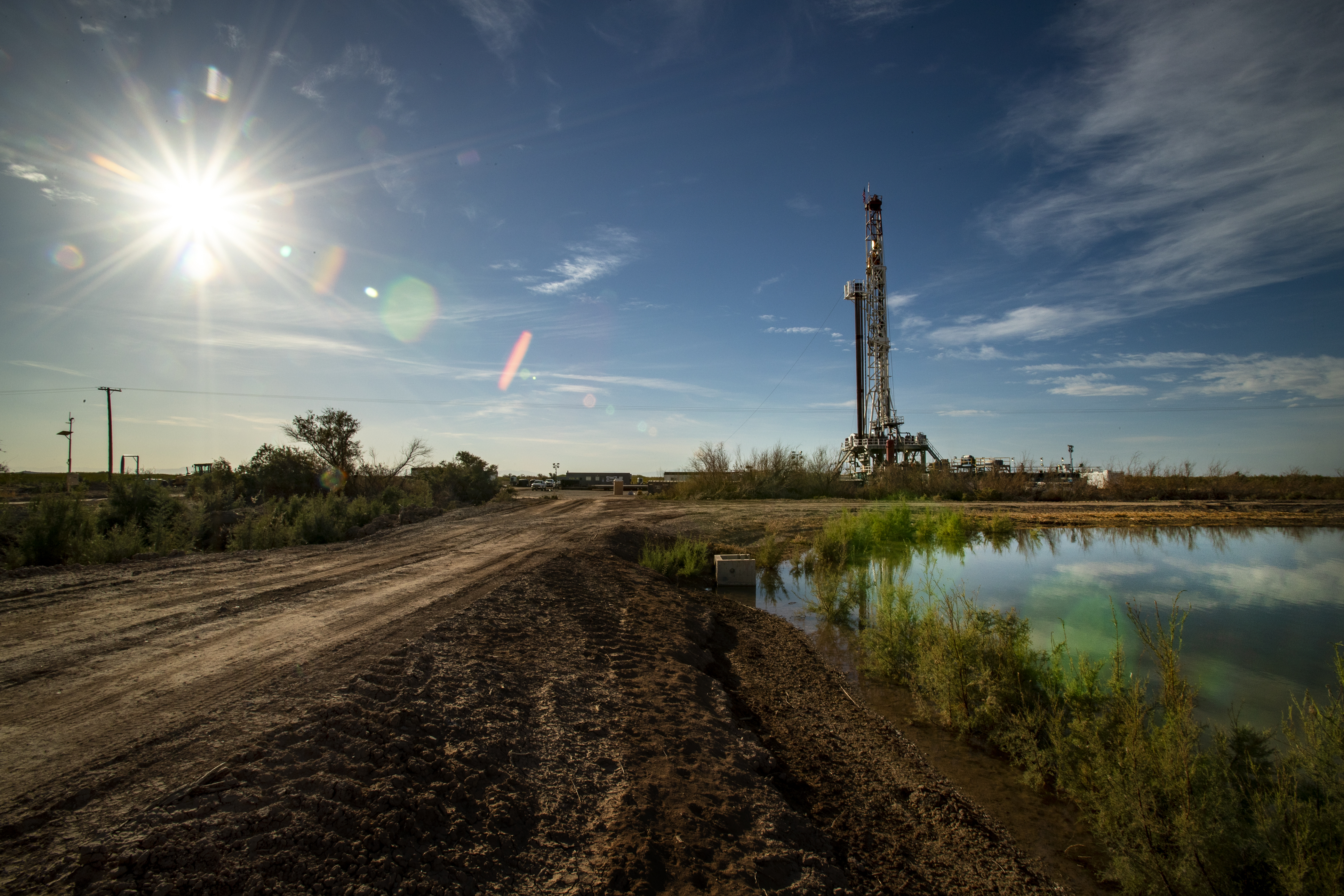 Biden and Newsom want to secure a domestic supply chain for critical minerals - Vimarsana News