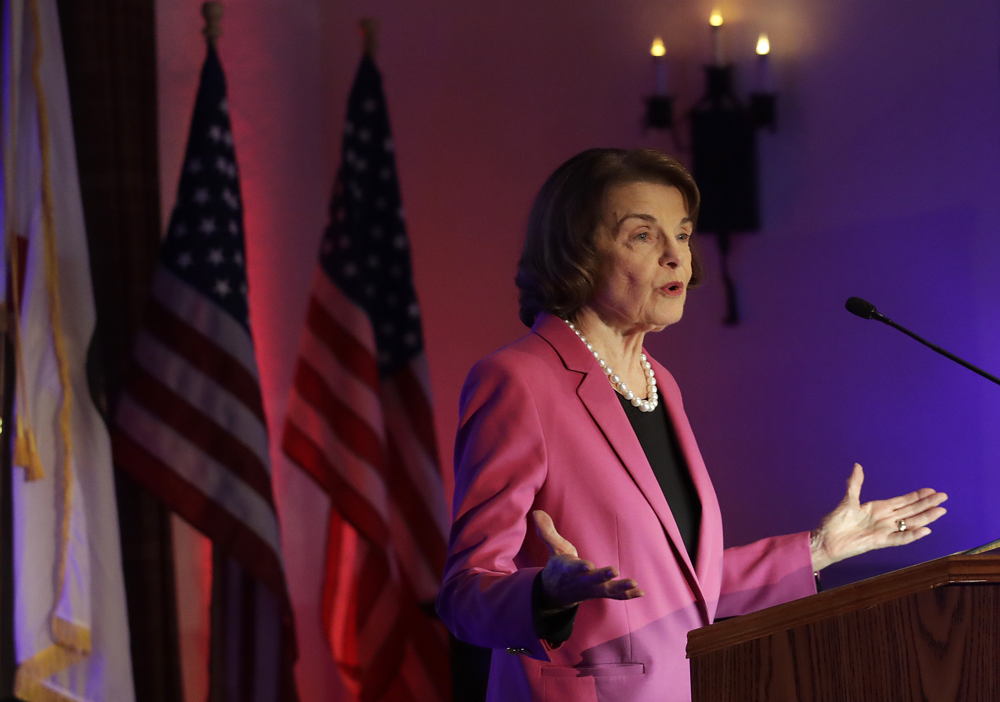 Dianne Feinstein deserves time to bow out on her terms - Vimarsana News