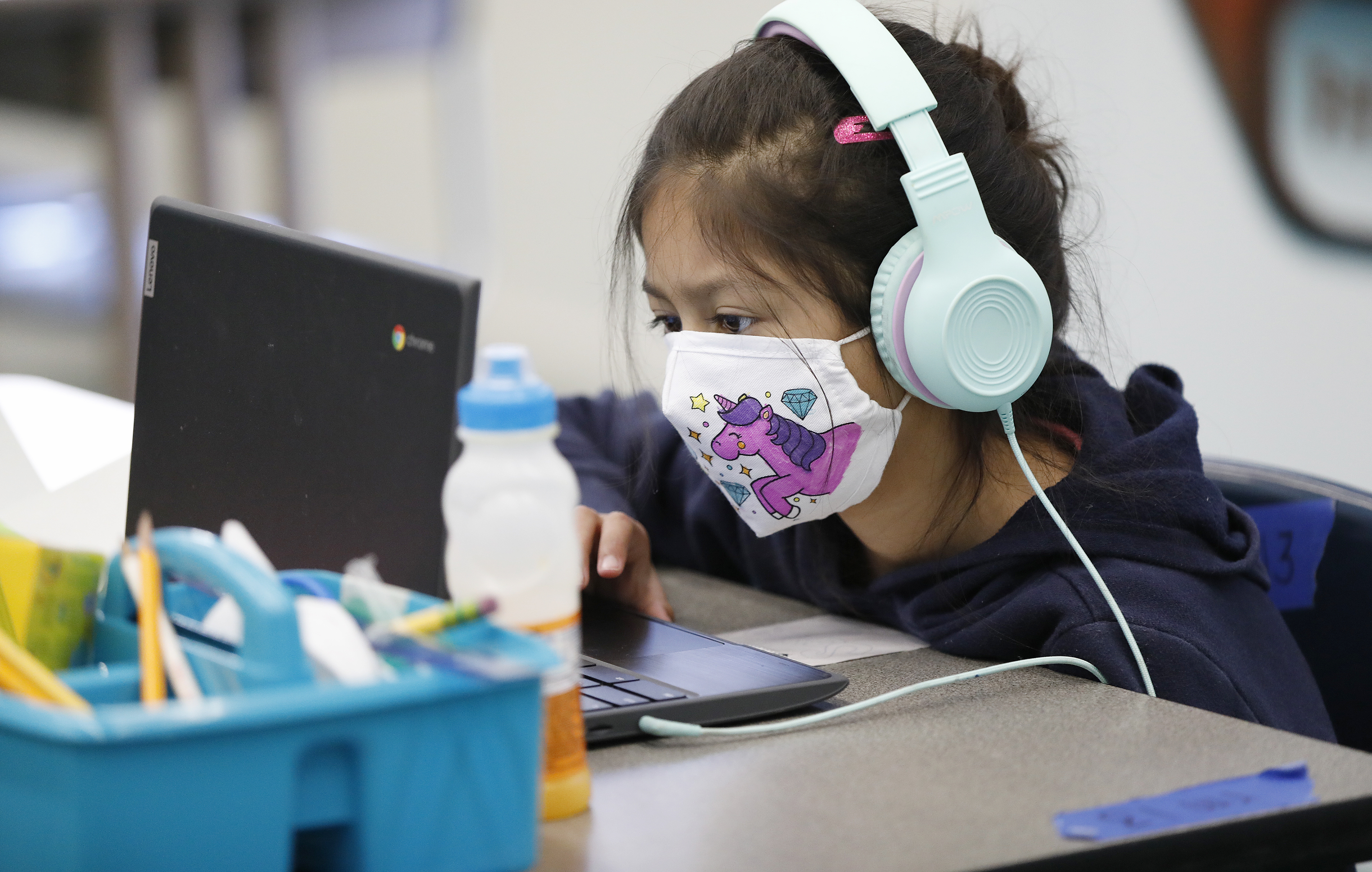 LAUSD may expand online schools for unvaccinated students - Vimarsana News