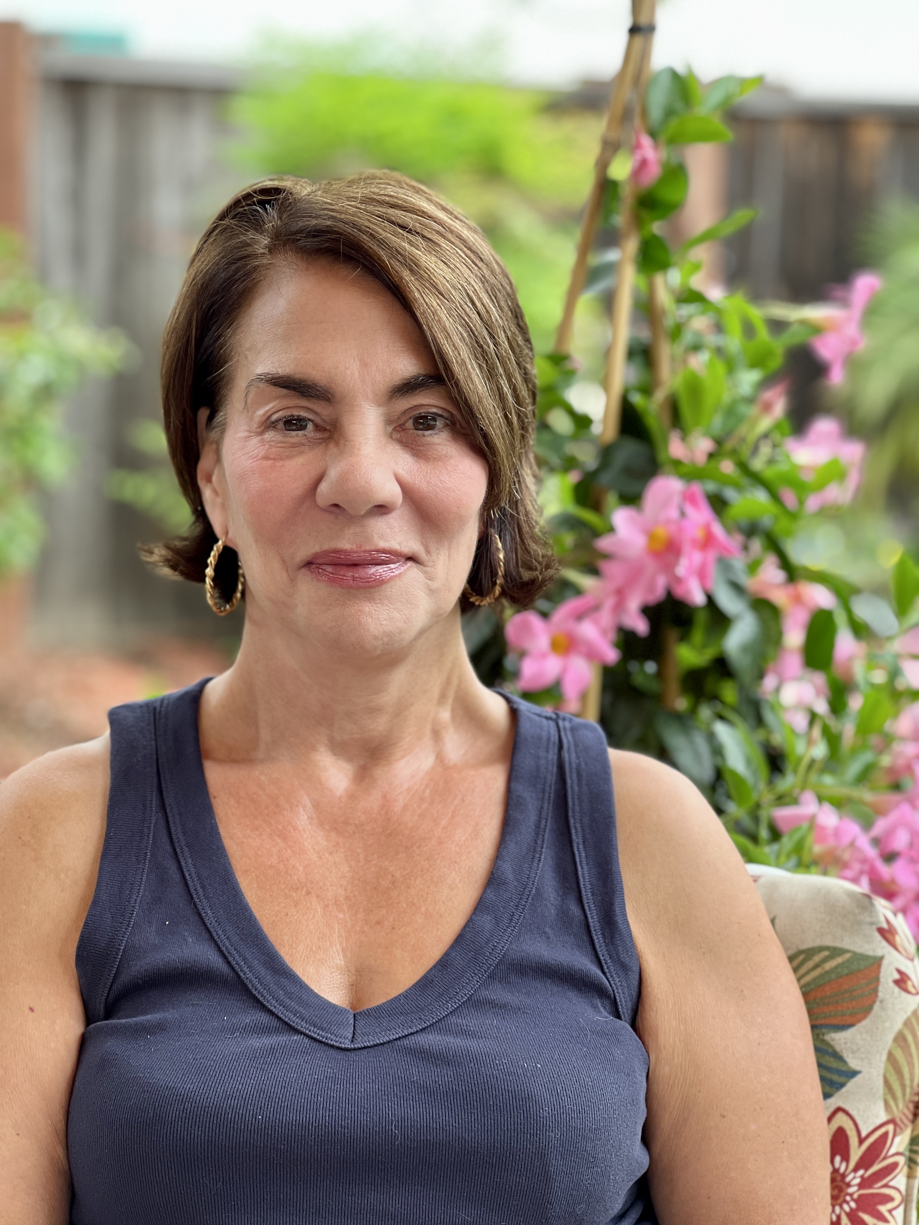 Steering ArtsBusXpress: La Jollan Julia McMeans drives home the importance of field trips for all students - Vimarsana News