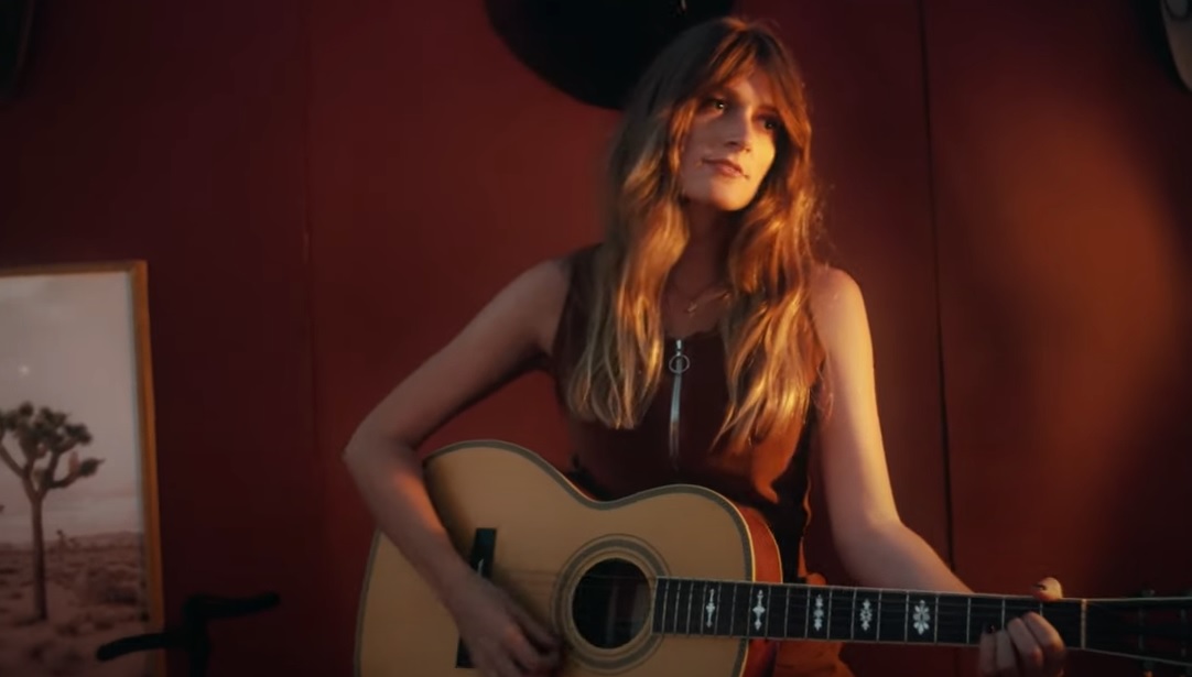 Column: Billboard compares singer Anna Vaus to Taylor Swift - Vimarsana News