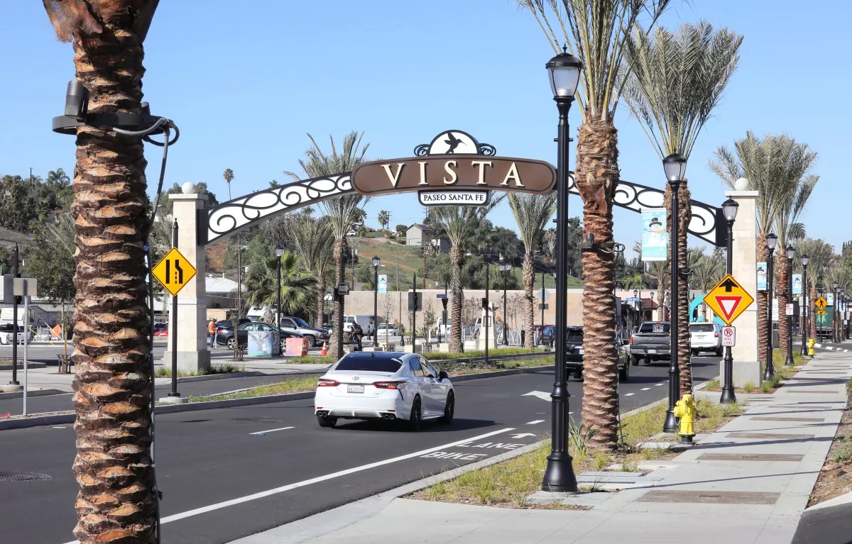 Two compete to become Vista's first new mayor in 12 years - Vimarsana News